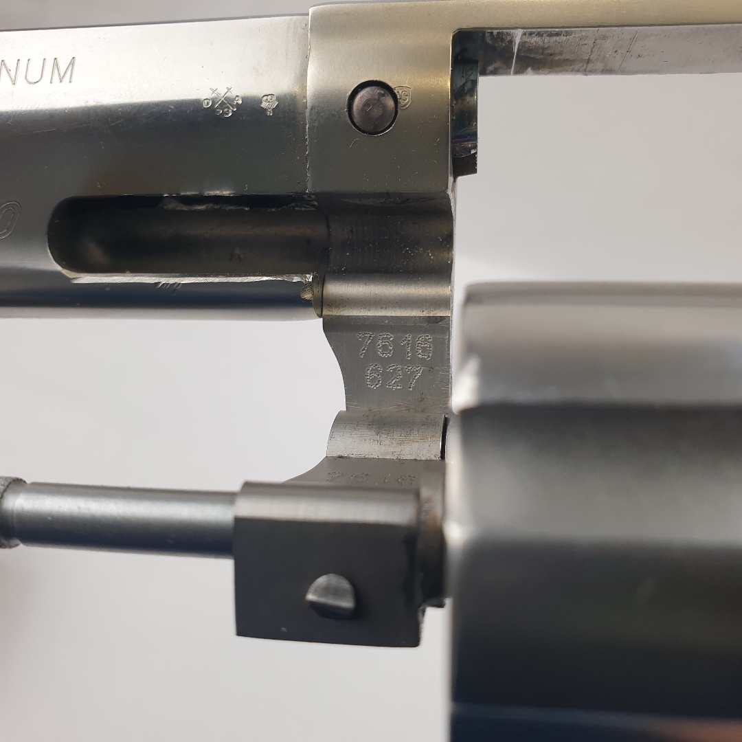 Brazilian Taurus .375 Magnum Tracker Competition Pro Revolver - Image 16