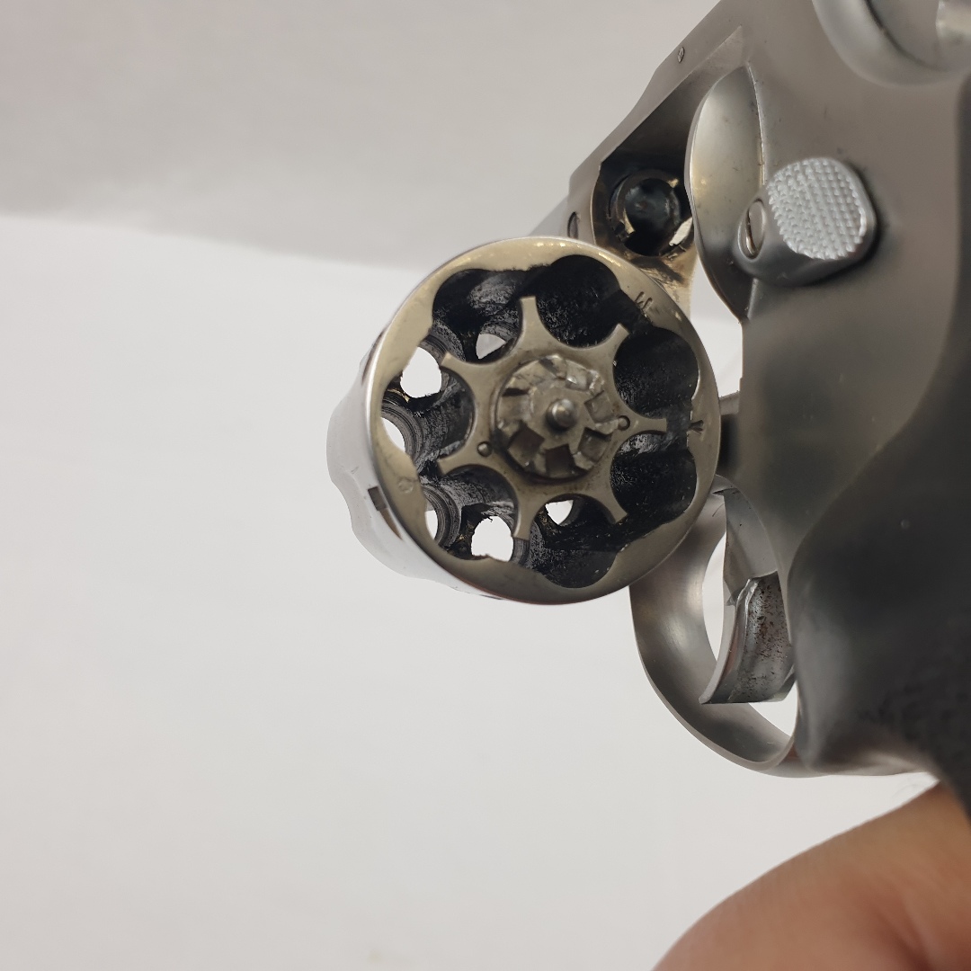 Brazilian Taurus .375 Magnum Tracker Competition Pro Revolver - Image 19