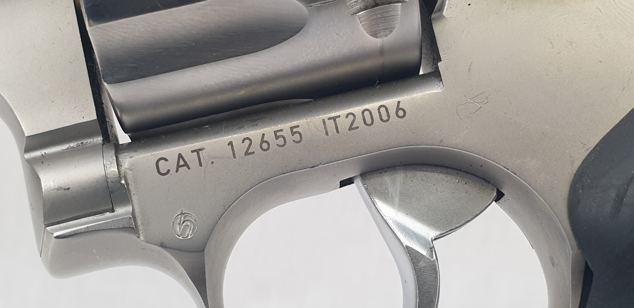 Brazilian Taurus .375 Magnum Tracker Competition Pro Revolver - Image 4