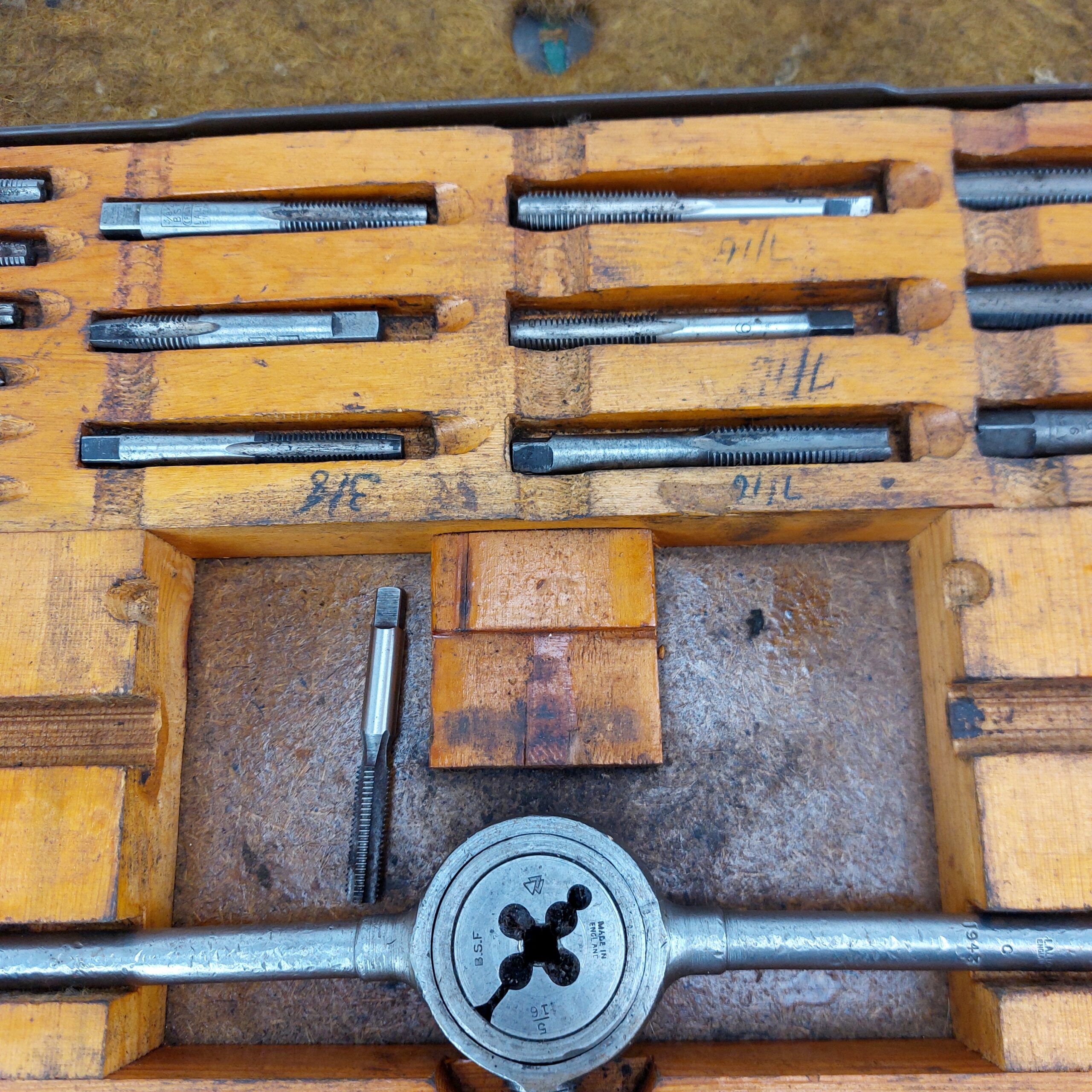 WW2, British Army, 1943, R.A.L.C, Metal Tool Box, Tap & Die Set - Image 10