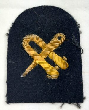 WW2, British Royal Navy, Trade, Boom Defence Rating, Crossed shackle and marline spike, Sleeve badge