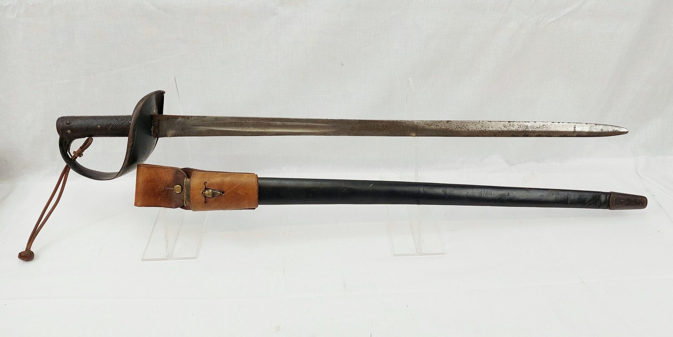 1900 Pattern British Royal Navy Cutlass By Mole With Scabbard And Frog