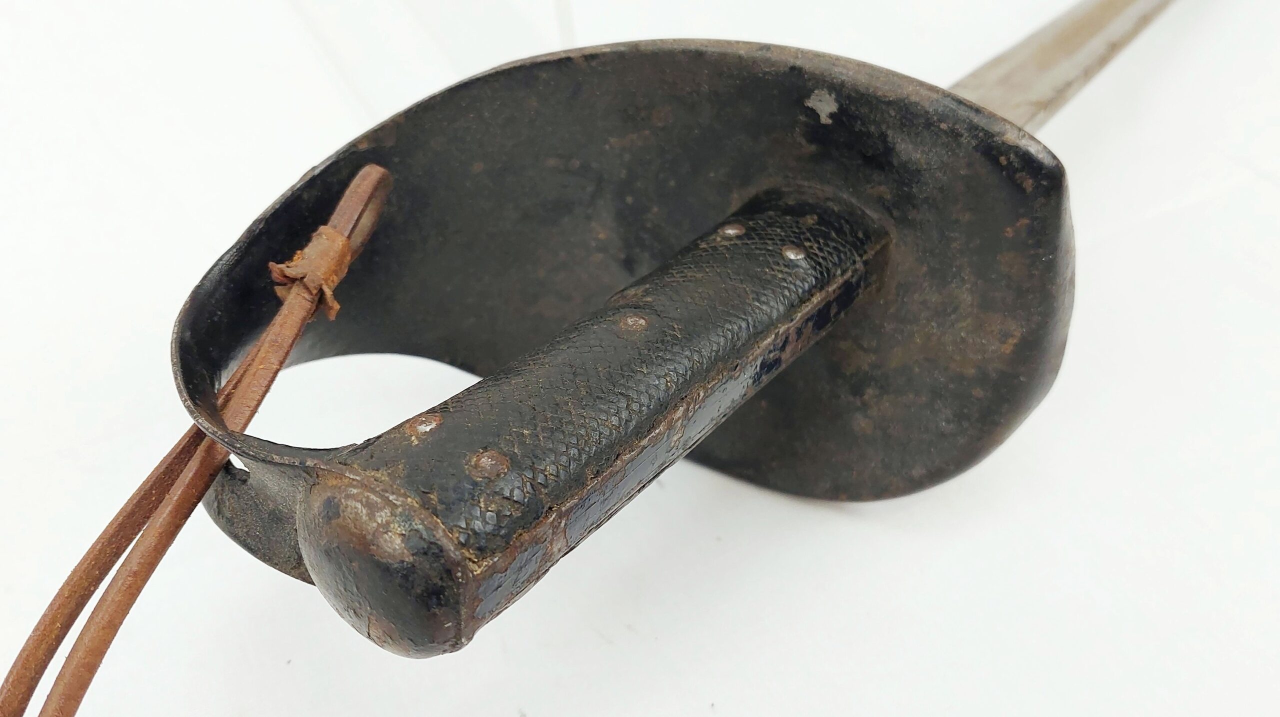 1900 Pattern British Royal Navy Cutlass By Mole With Scabbard And Frog - Image 8