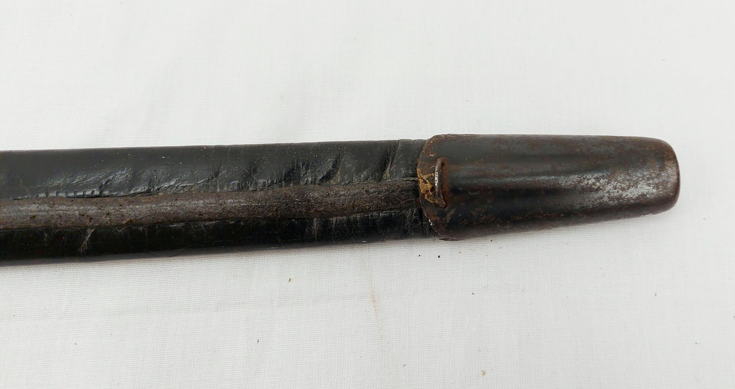 1900 Pattern British Royal Navy Cutlass By Mole With Scabbard And Frog - Image 5