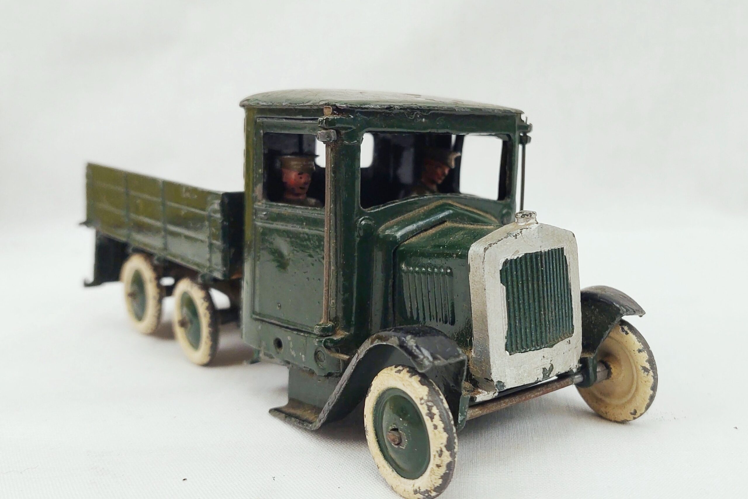 Boxed Britains 1335 Six Wheel Army Lorry - Image 5
