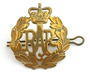 British, Royal Airforce 'Queens Crown', Cap Badge