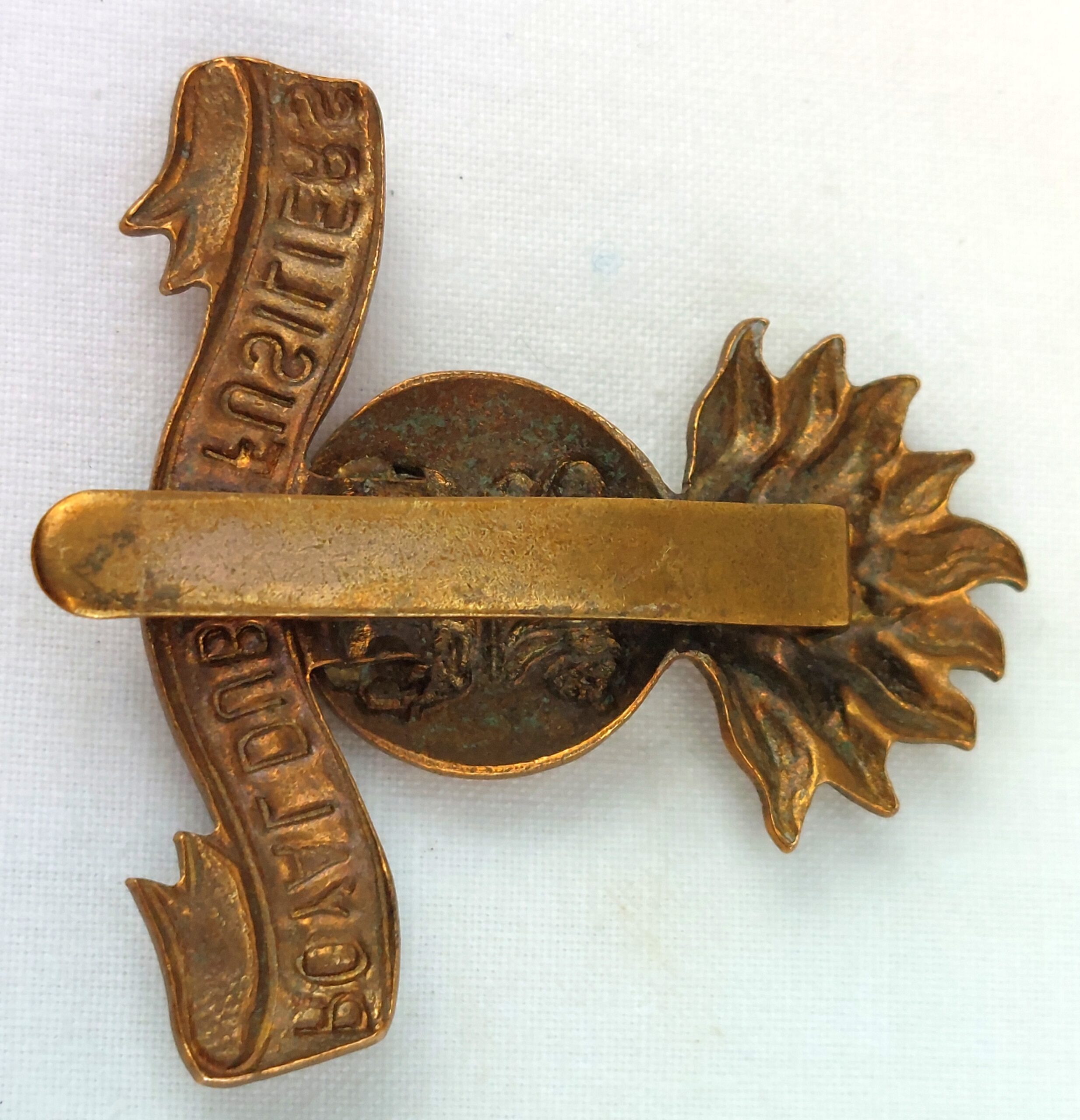 British, Royal Dublin Fusiliers, Cap Badge - Image 2