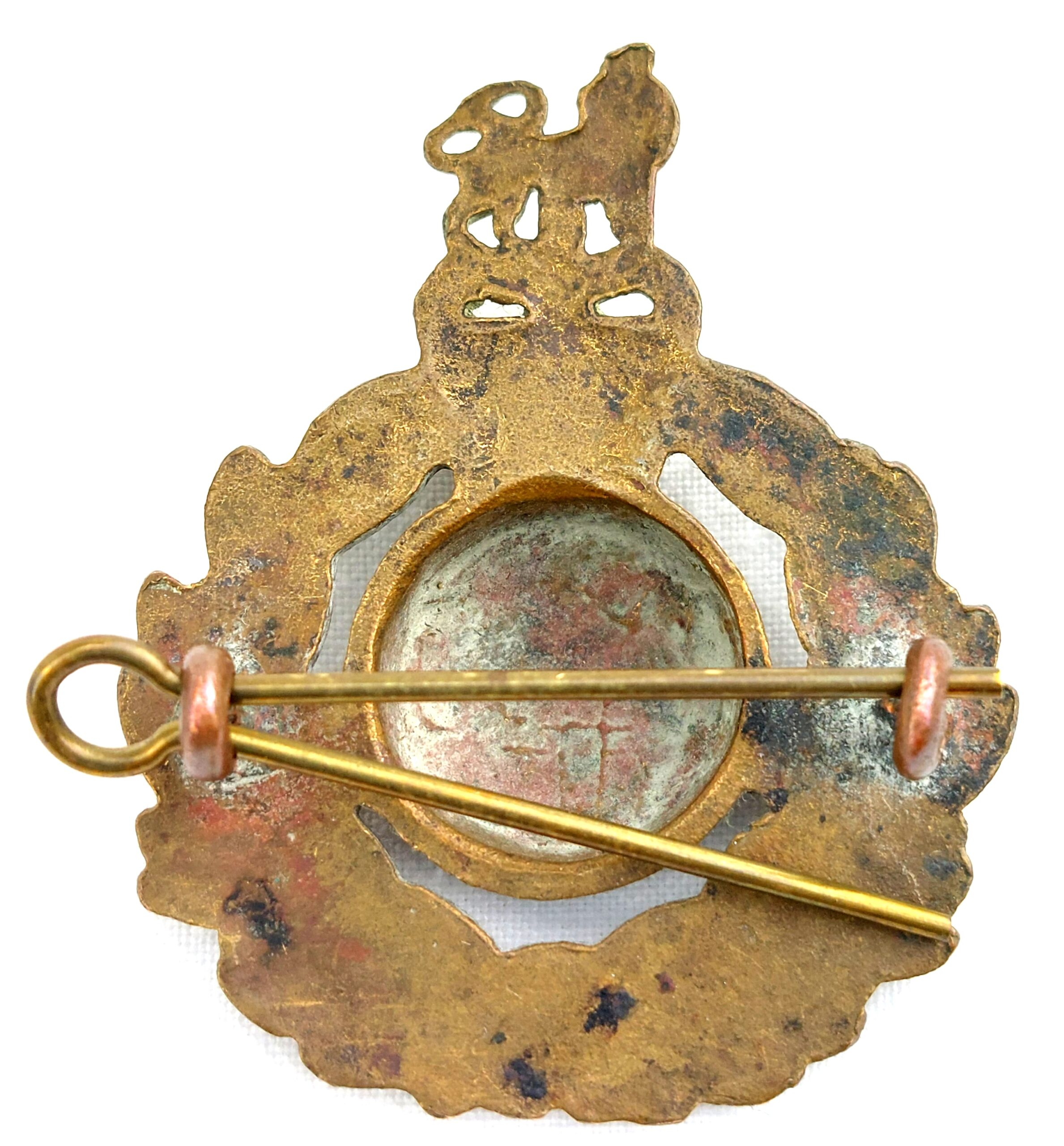 British, Royal Marines Commandos, Cap Badge - Image 2