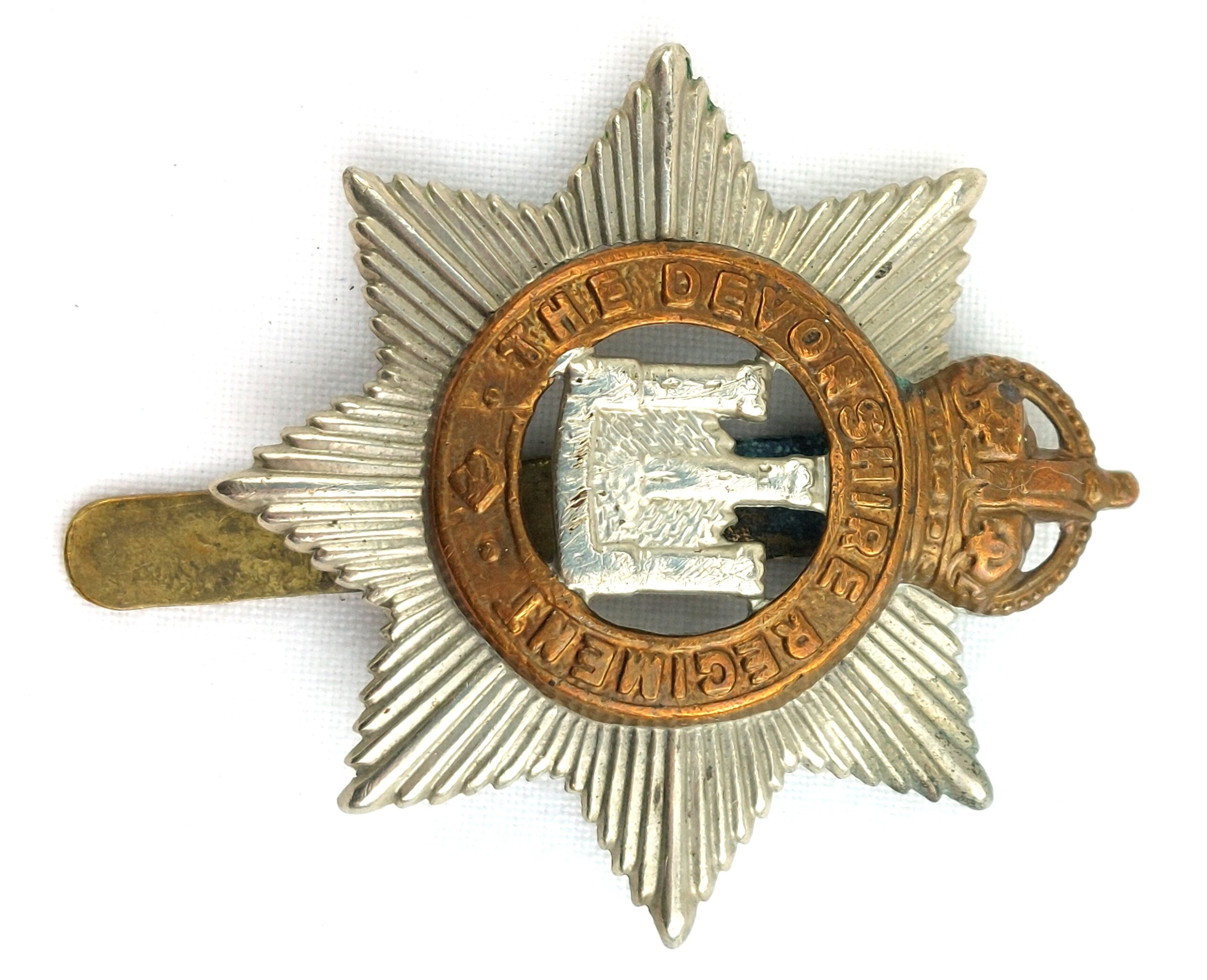 British, The Devonshire Regiment, Cap Badge, by Smith & Wright Ltd Birmingham