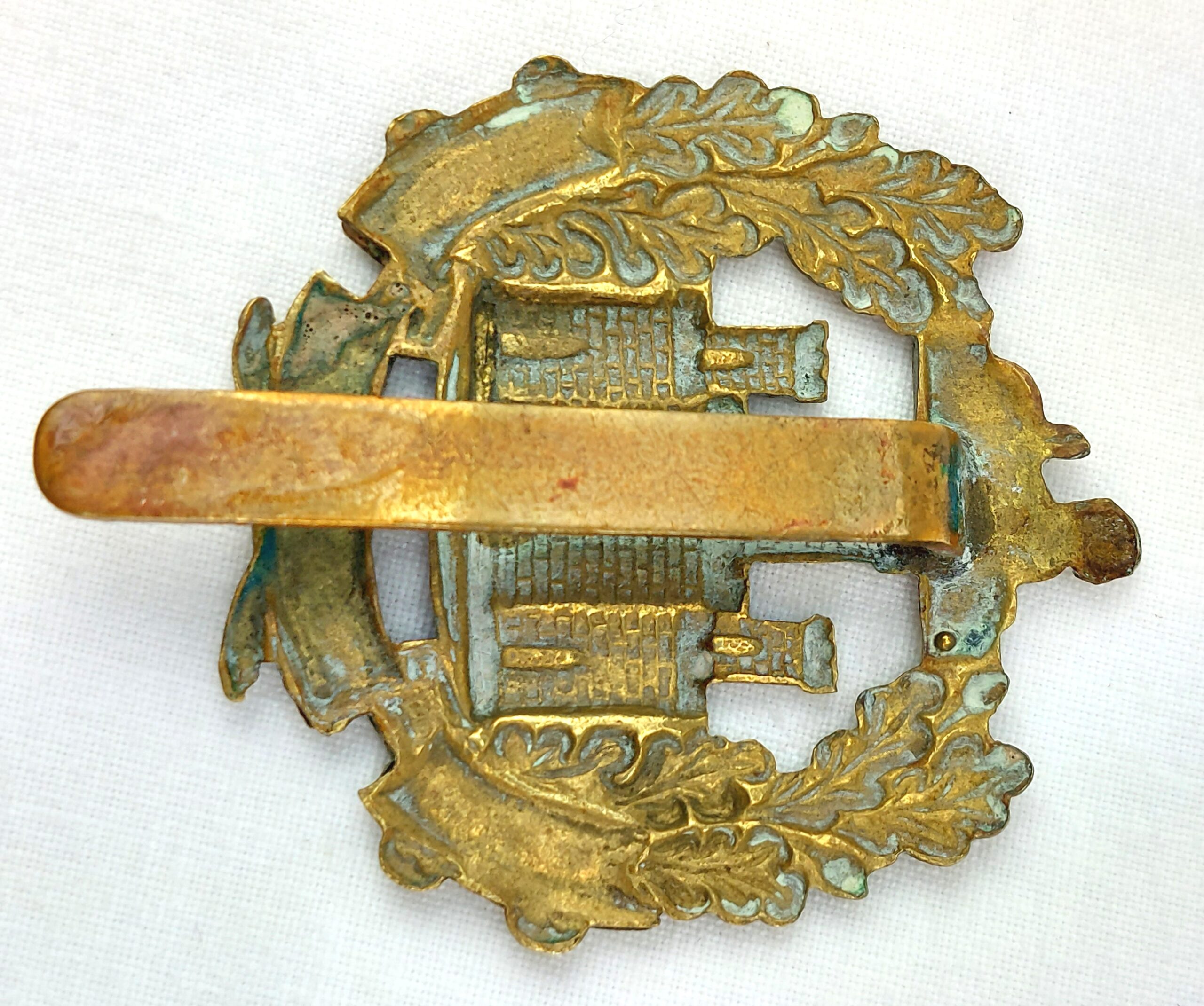 British, WW1, Essex Regiment, Cap Badge - Image 2