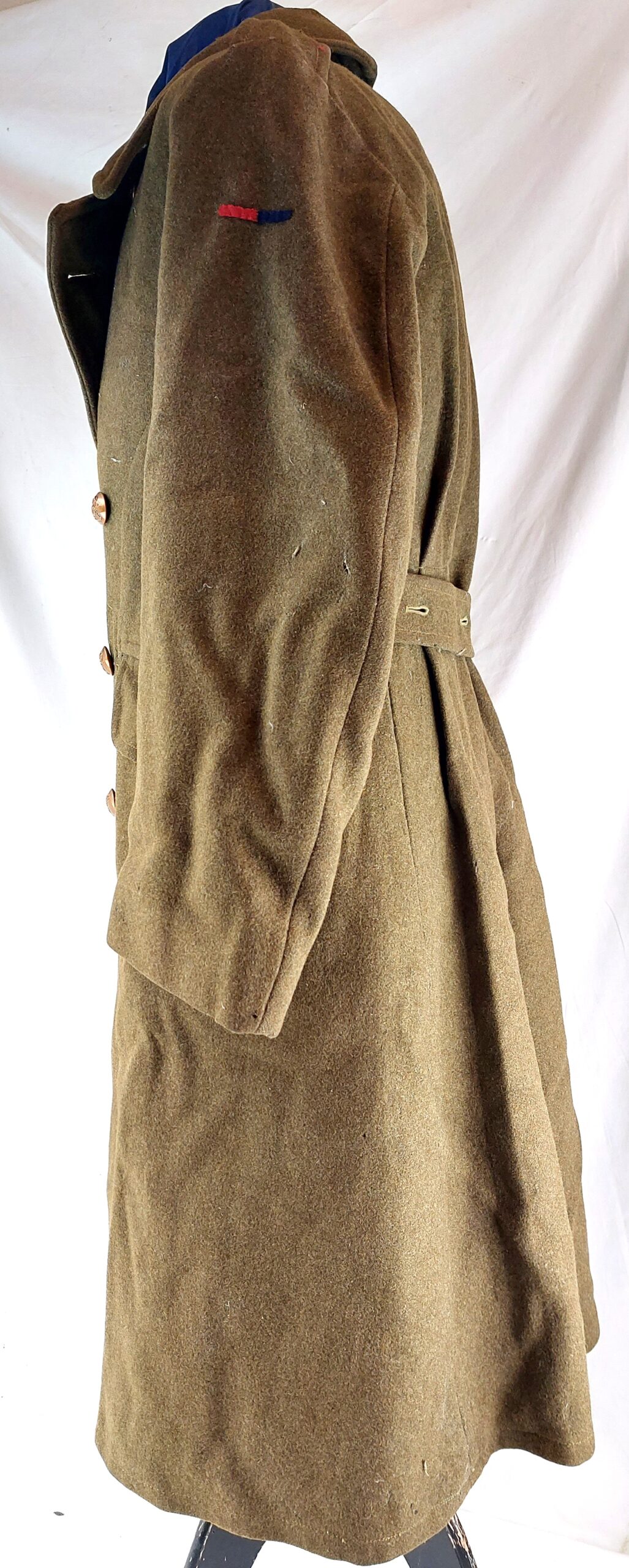 British, WW2, Royal Artillery Great Coat. Dismounted 1940 Pattern, Size No. 5, Dated 1942 - Image 3