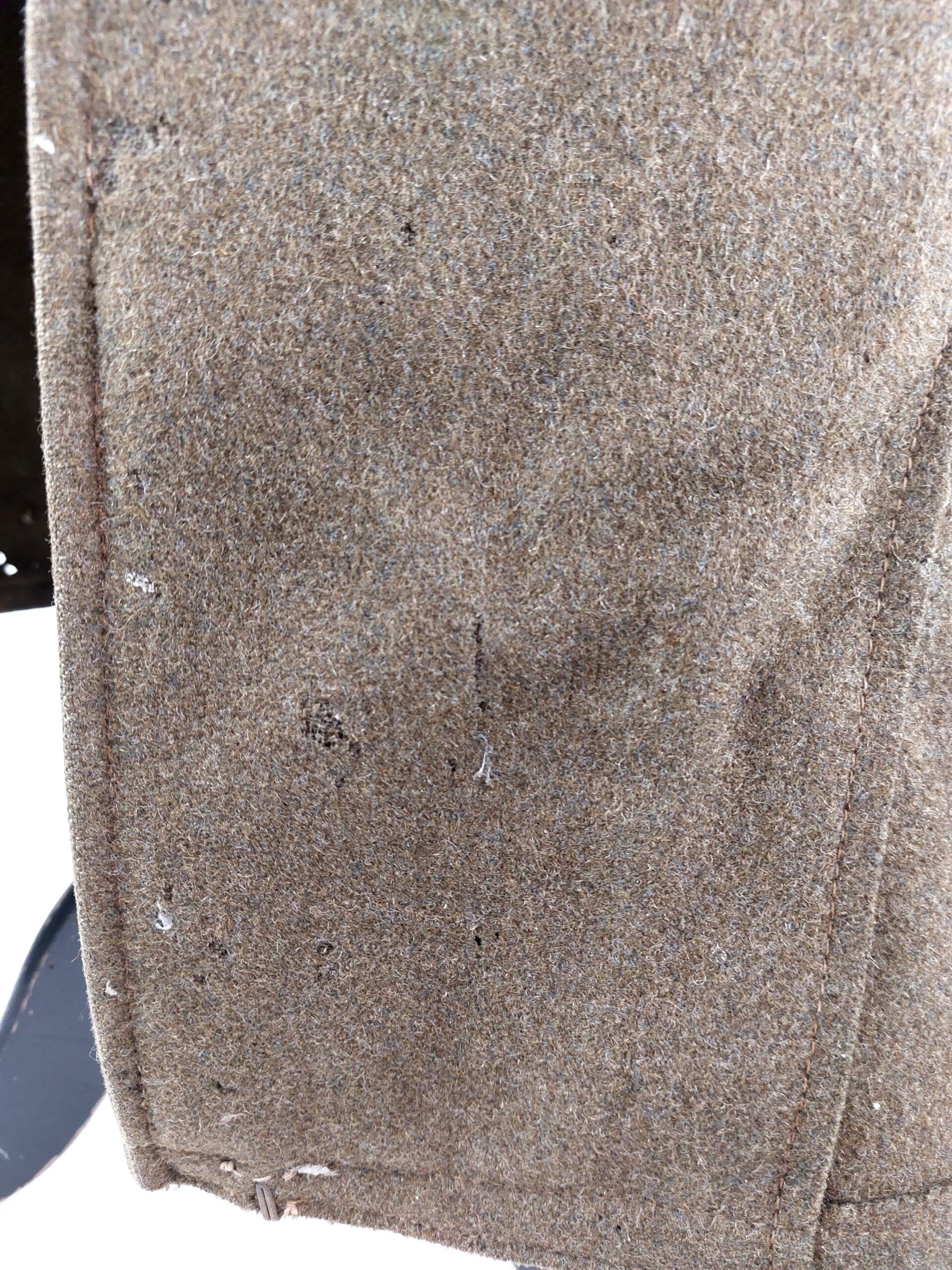 British, WW2, Royal Artillery Great Coat. Dismounted 1940 Pattern, Size No. 5, Dated 1942 - Image 24