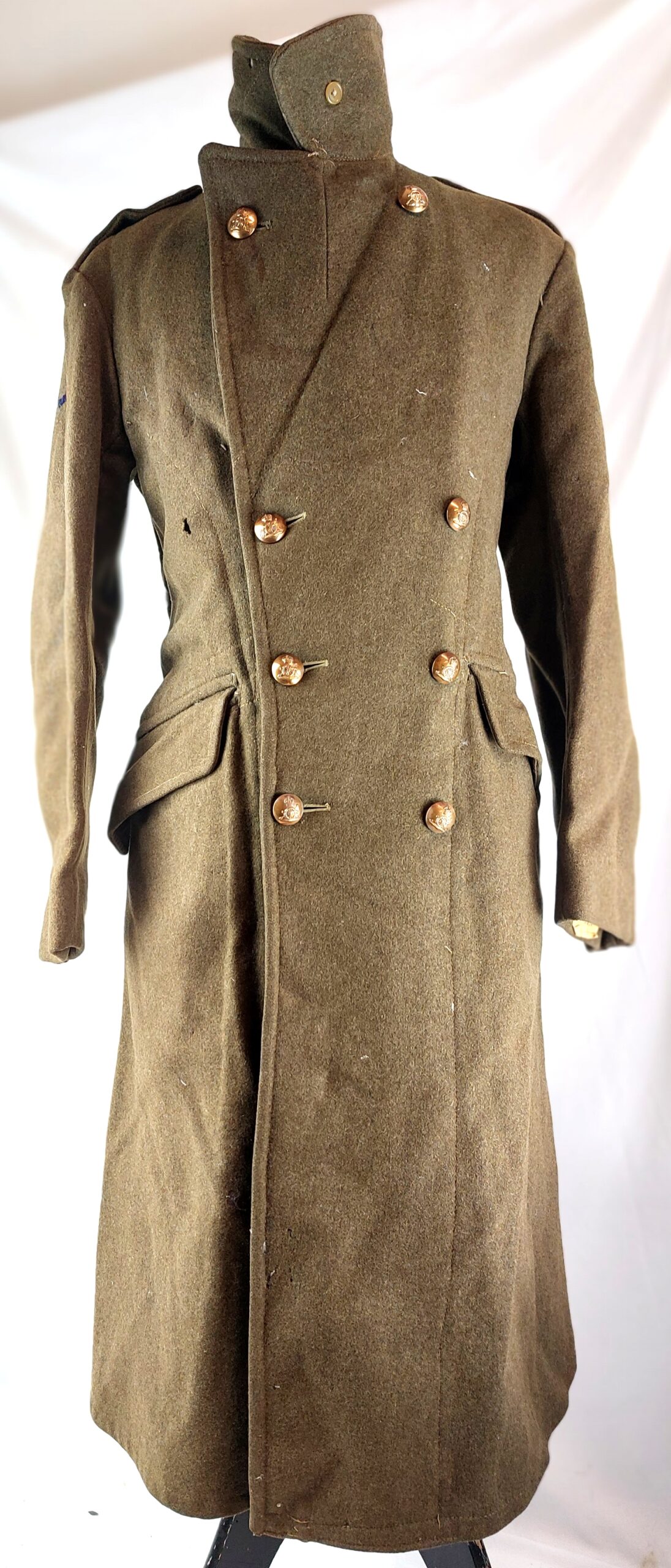 British, WW2, Royal Artillery Great Coat. Dismounted 1940 Pattern, Size No. 5, Dated 1942 - Image 5