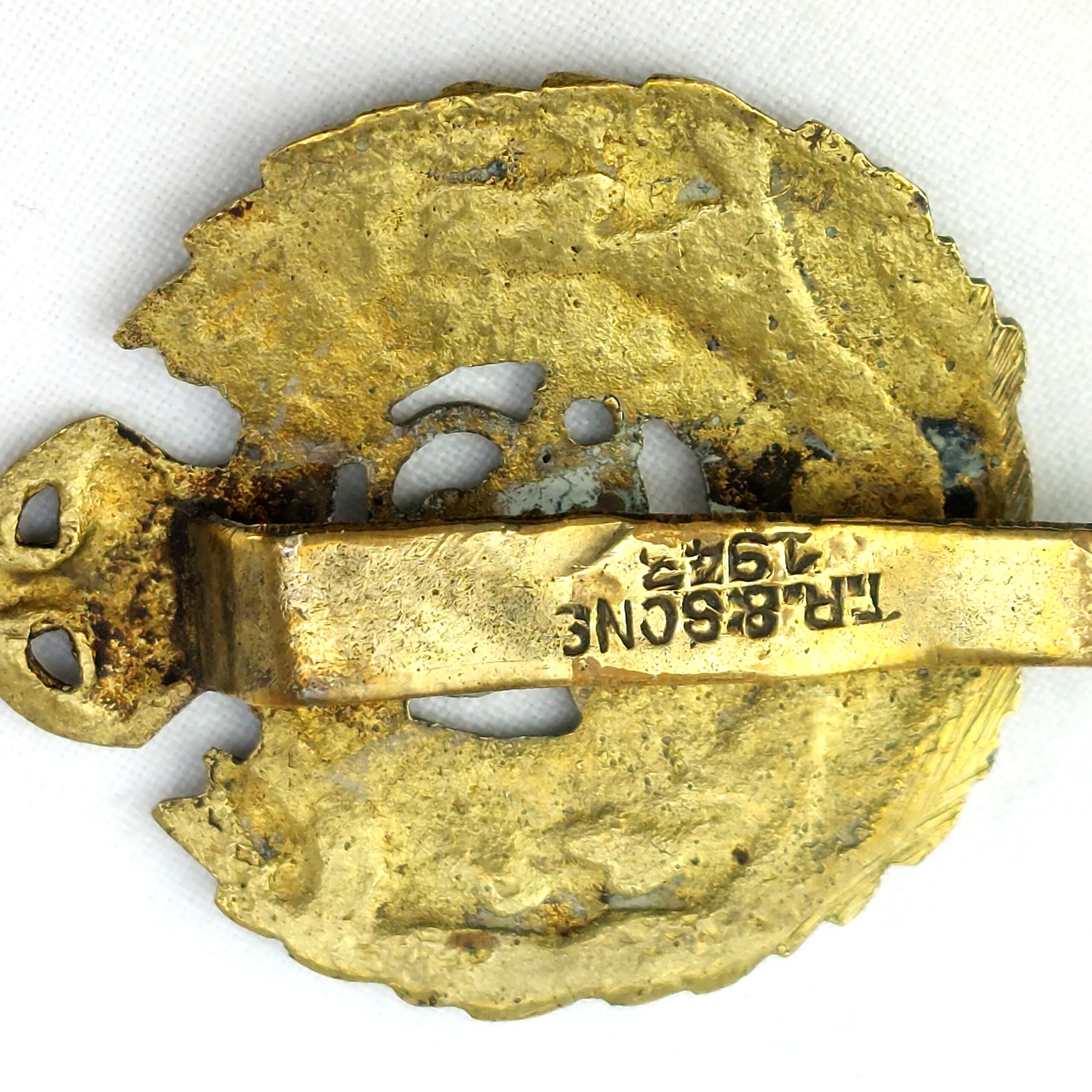 British, WW2, Royal Engineers Corps, Cap Badge, Dated 1943, By T.R. & Sons - Image 3