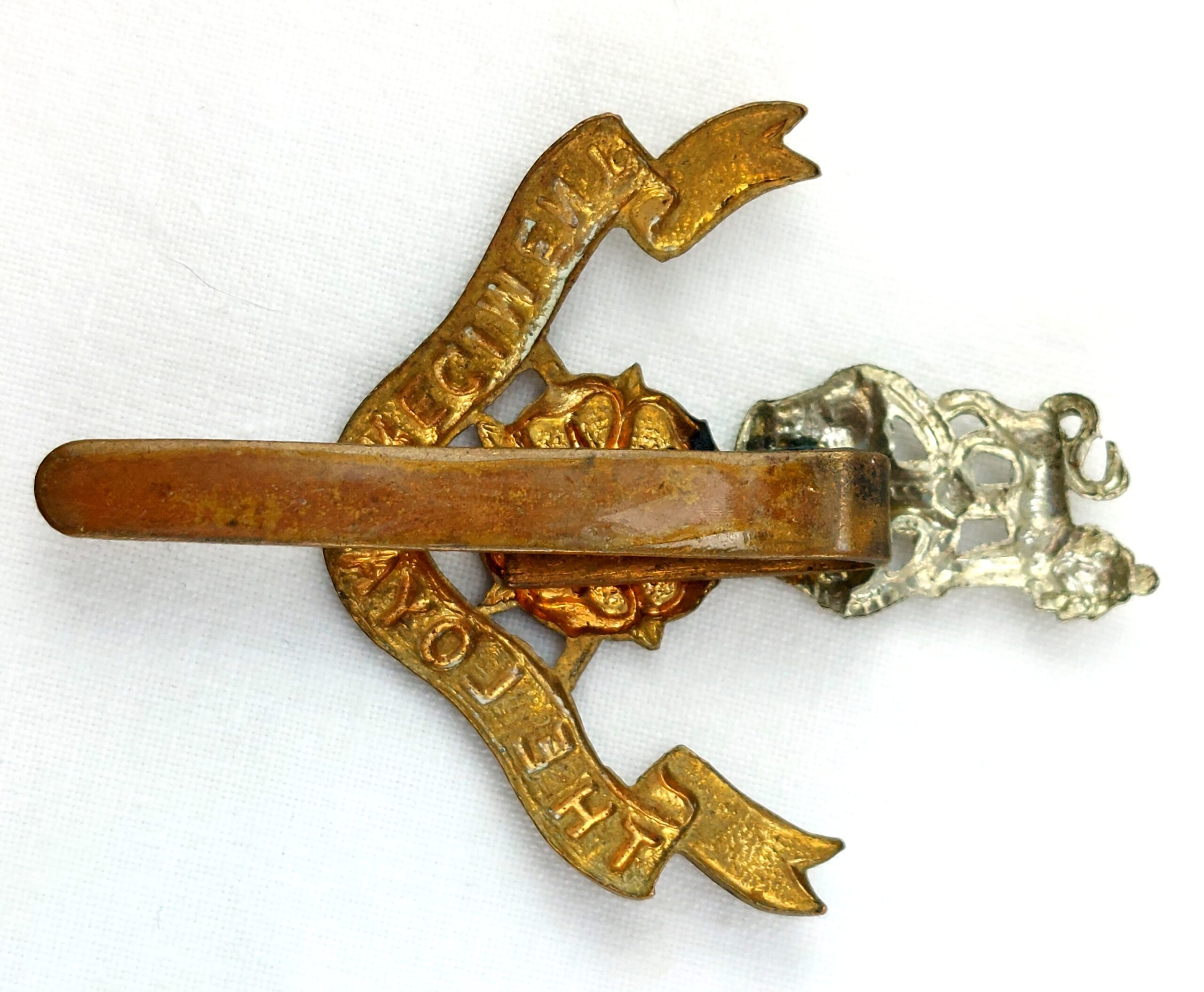 British, WW2, The Loyal Regiment, North Lancashire, Cap Badge - Image 2