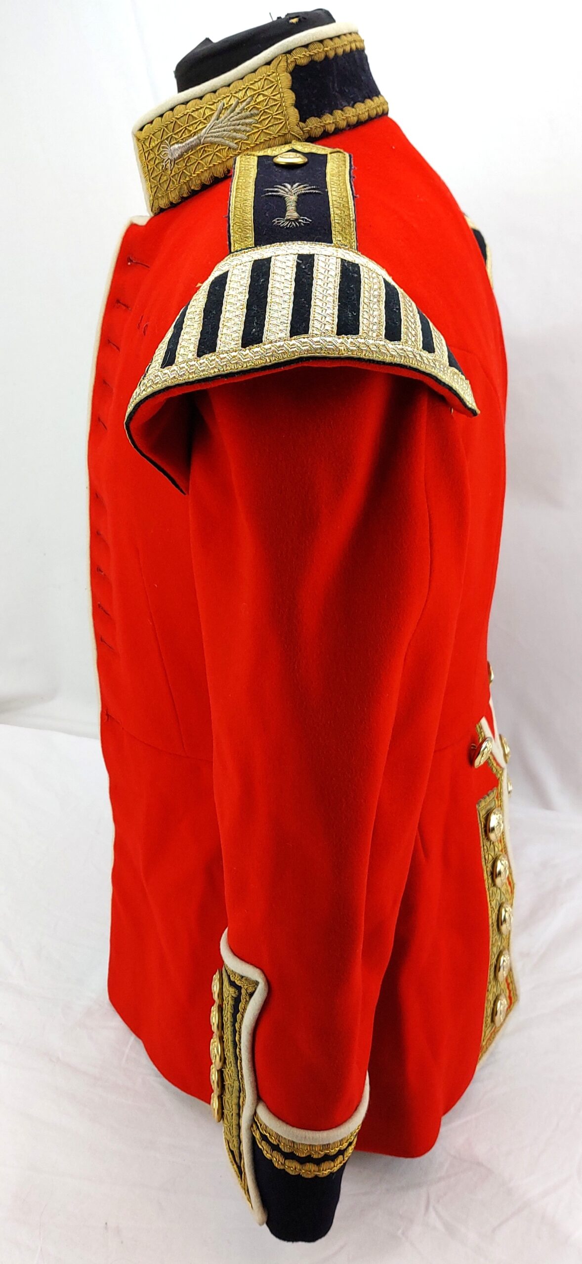 British, Welsh Guards Officer Tunic, with Bandmans Swallow Nest Epaulettes, Named & Dated, "2nd Lieutenant M.W. Presland, 1987", Small - Image 6