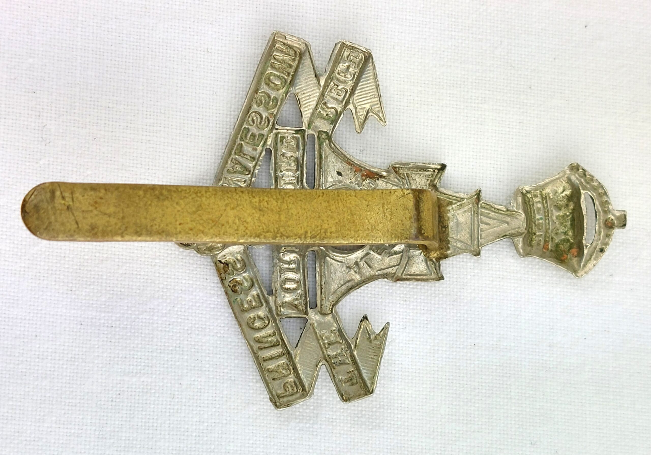 British, Yorkshire Green Howards, '1875 Alexandra Princess Wales's Own' Cap Badge - Image 2