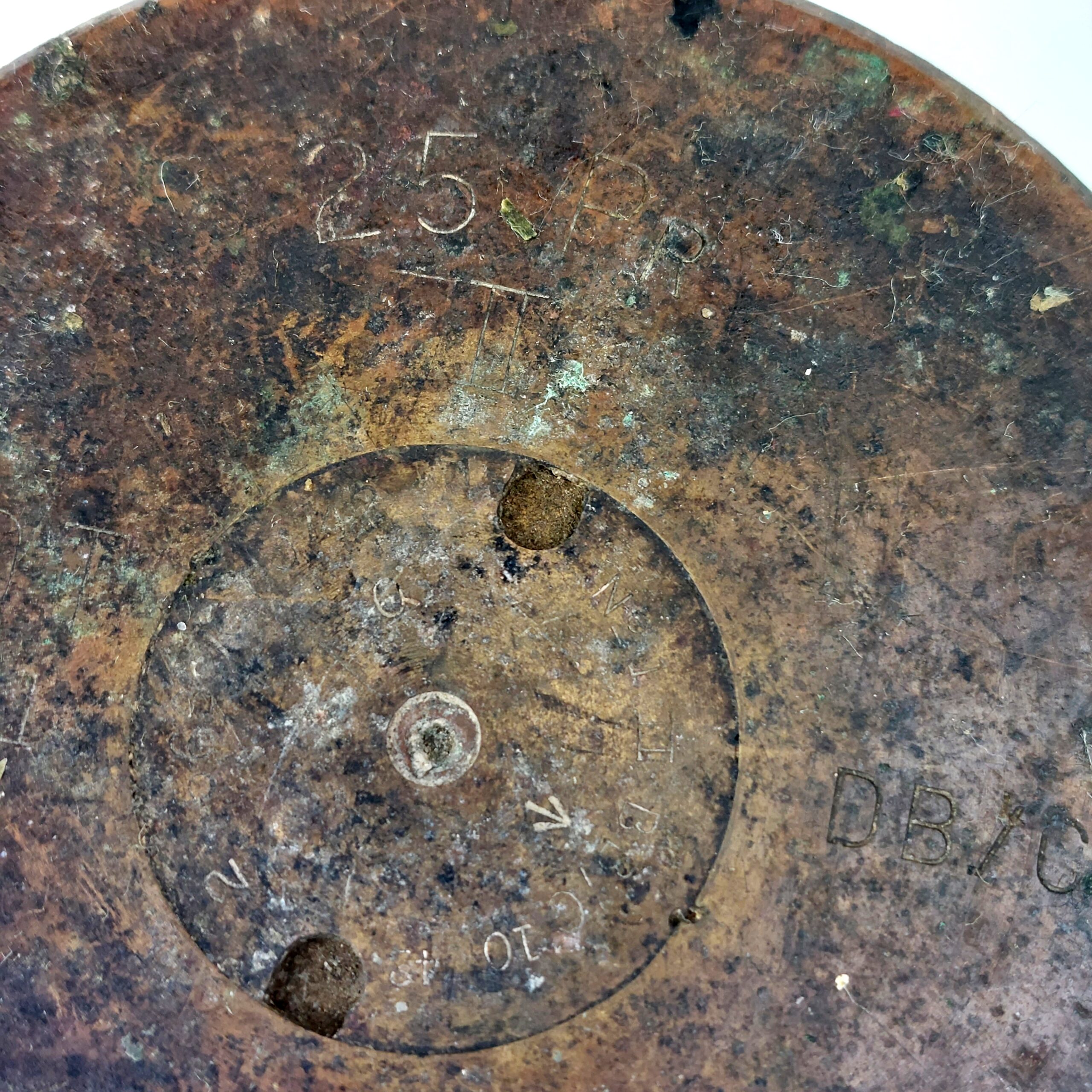 WW2, Dated 1943, 25PR Brass Shell Case, Made in Canada DB/C - Image 6