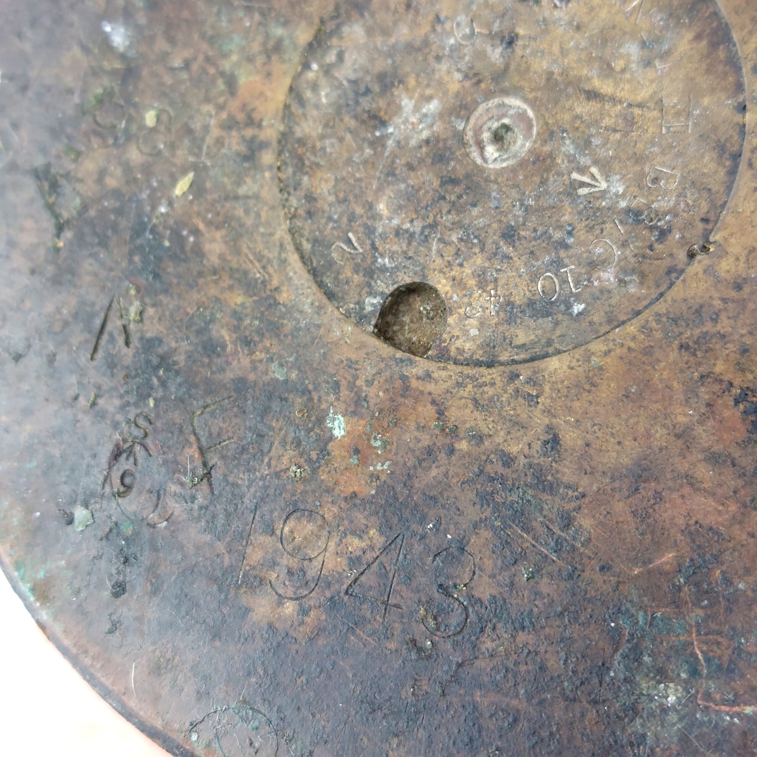 WW2, Dated 1943, 25PR Brass Shell Case, Made in Canada DB/C - Image 8