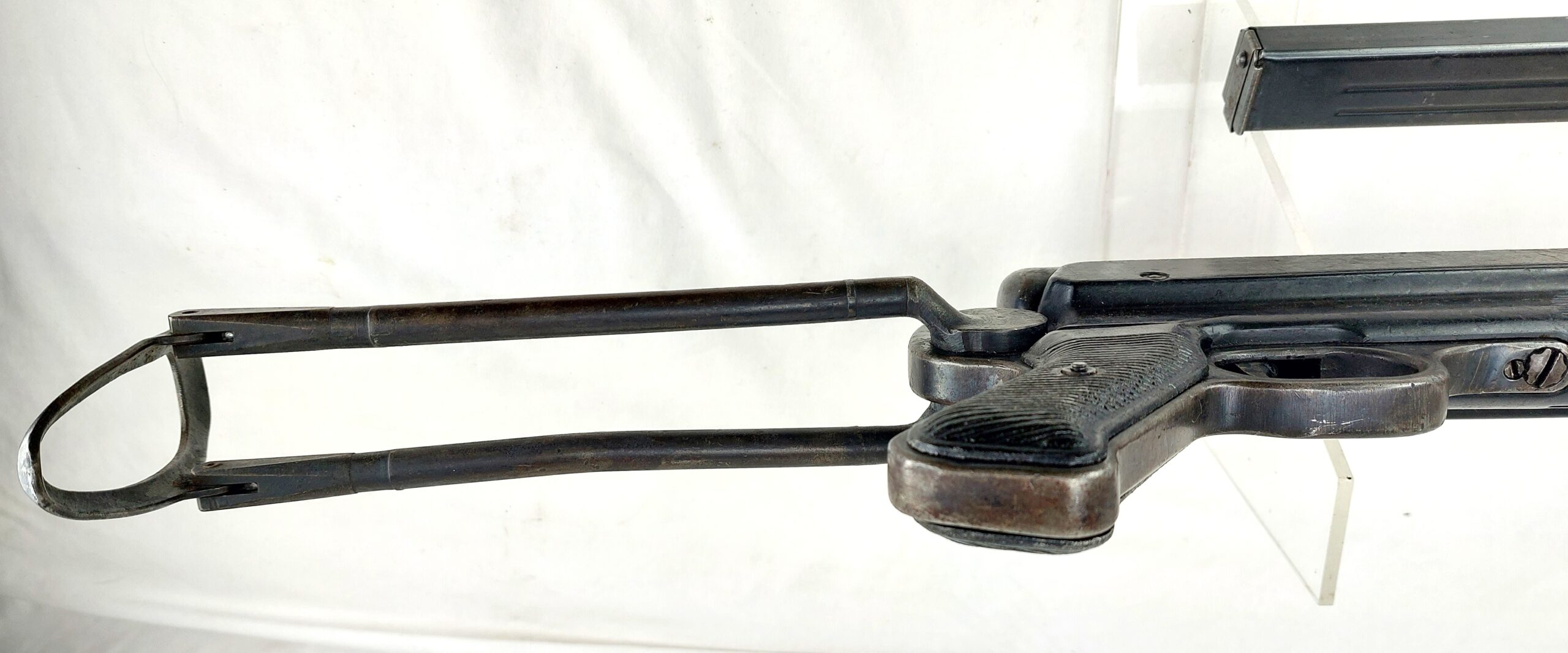 German, WW2, 1943, MP40 Sub Machine Gun with Folding Stock, by Steyr Daimler Puch; 9mm cal, 10"; Deactivated - Image 13