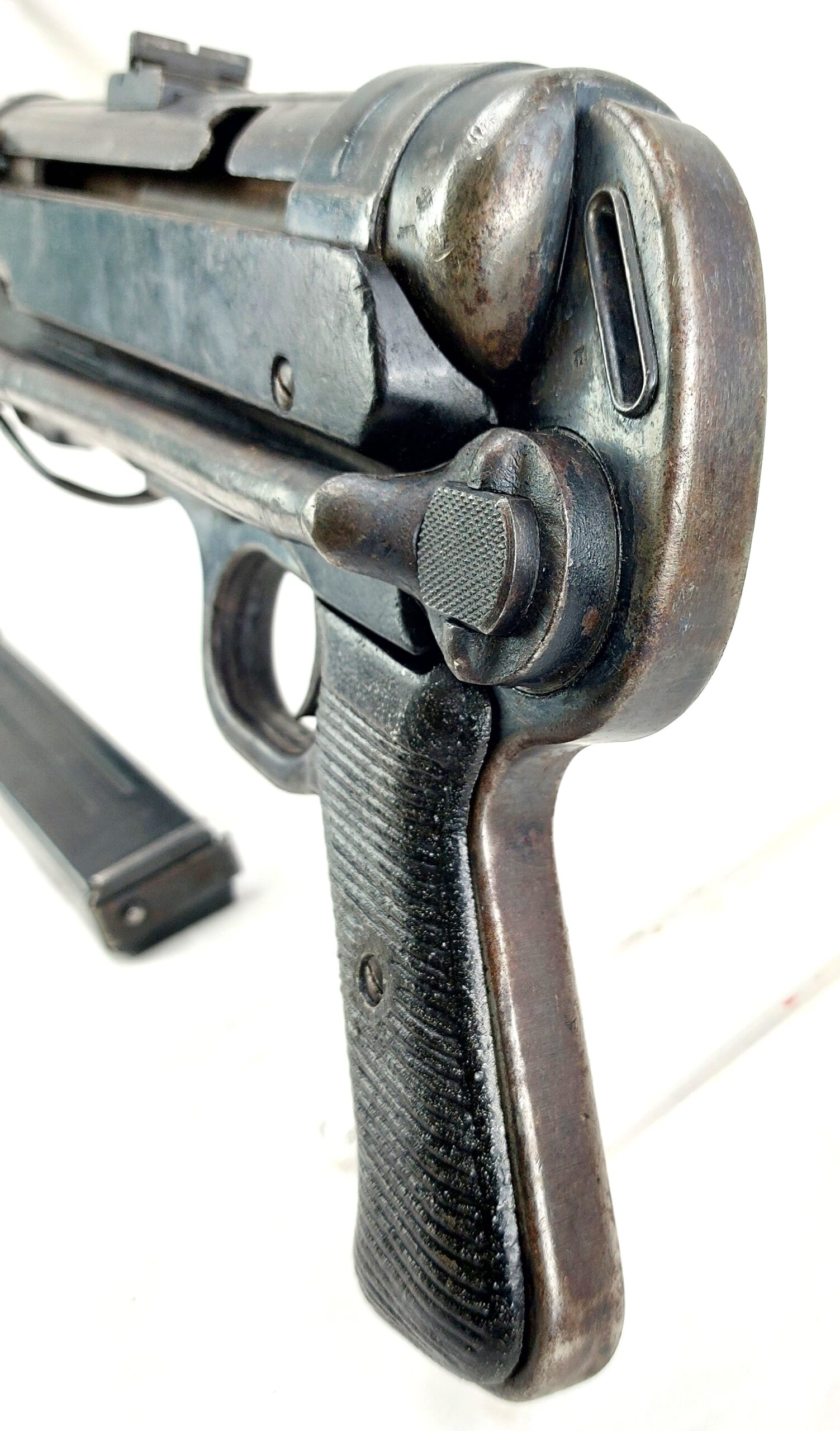 German, WW2, 1943, MP40 Sub Machine Gun with Folding Stock, by Steyr Daimler Puch; 9mm cal, 10"; Deactivated - Image 15