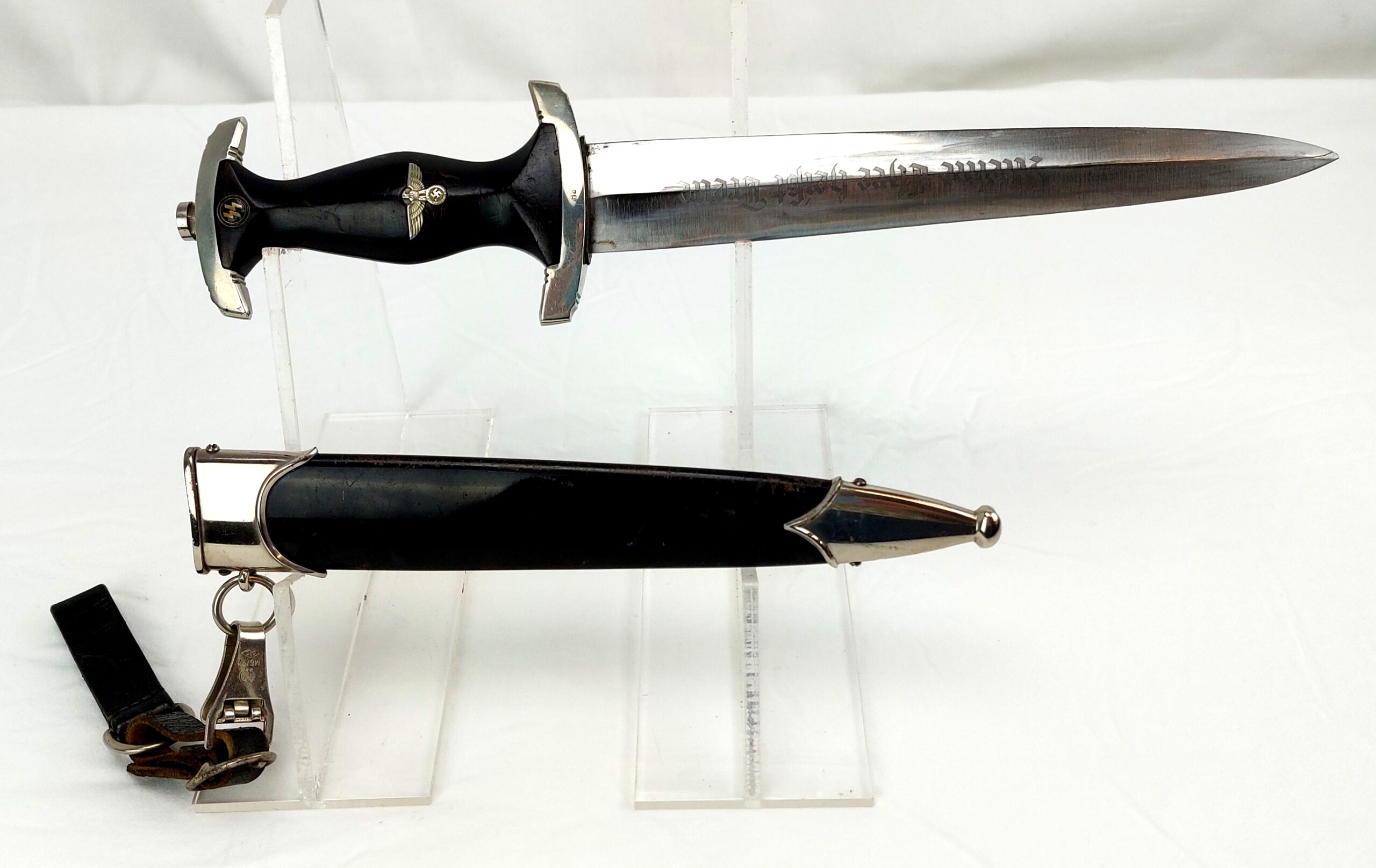 German, WW2, SS Honour Dagger and Scabbard, with Original Belt Hanger by Overhoff & Cie Lundenscheid - Image 3