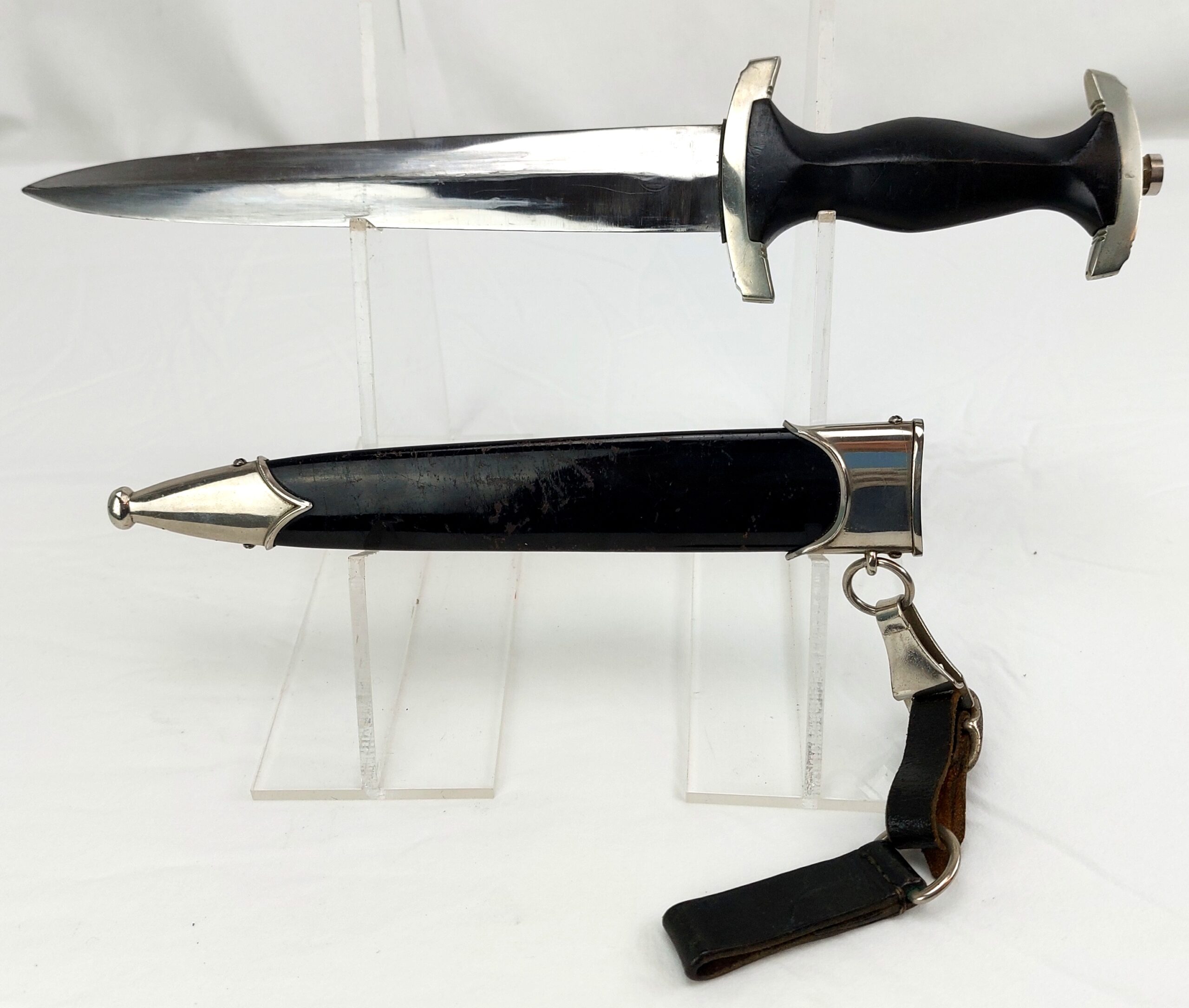 German, WW2, SS Honour Dagger and Scabbard, with Original Belt Hanger by Overhoff & Cie Lundenscheid - Image 6