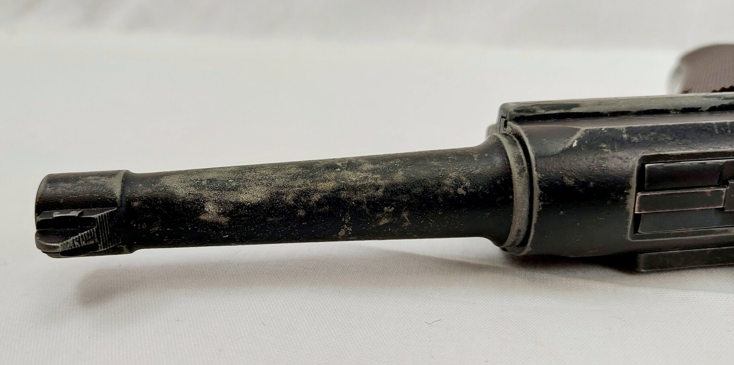 Replica Luger PO8 BB Gun - Image 2