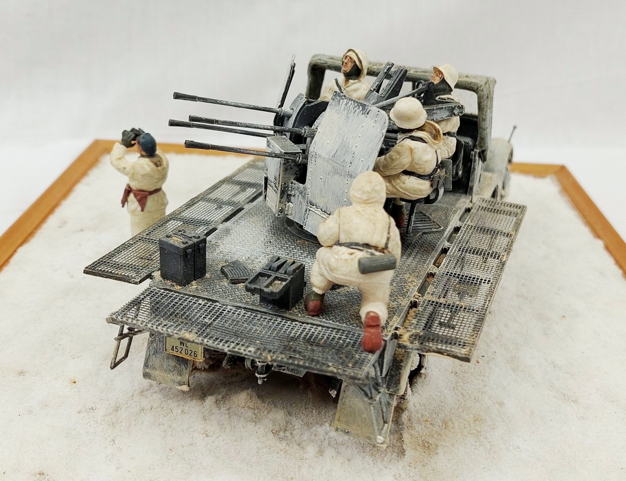 WW2 German Half Track SD.KFZ.7-1 35050 1/35th Scale Model - Image 3