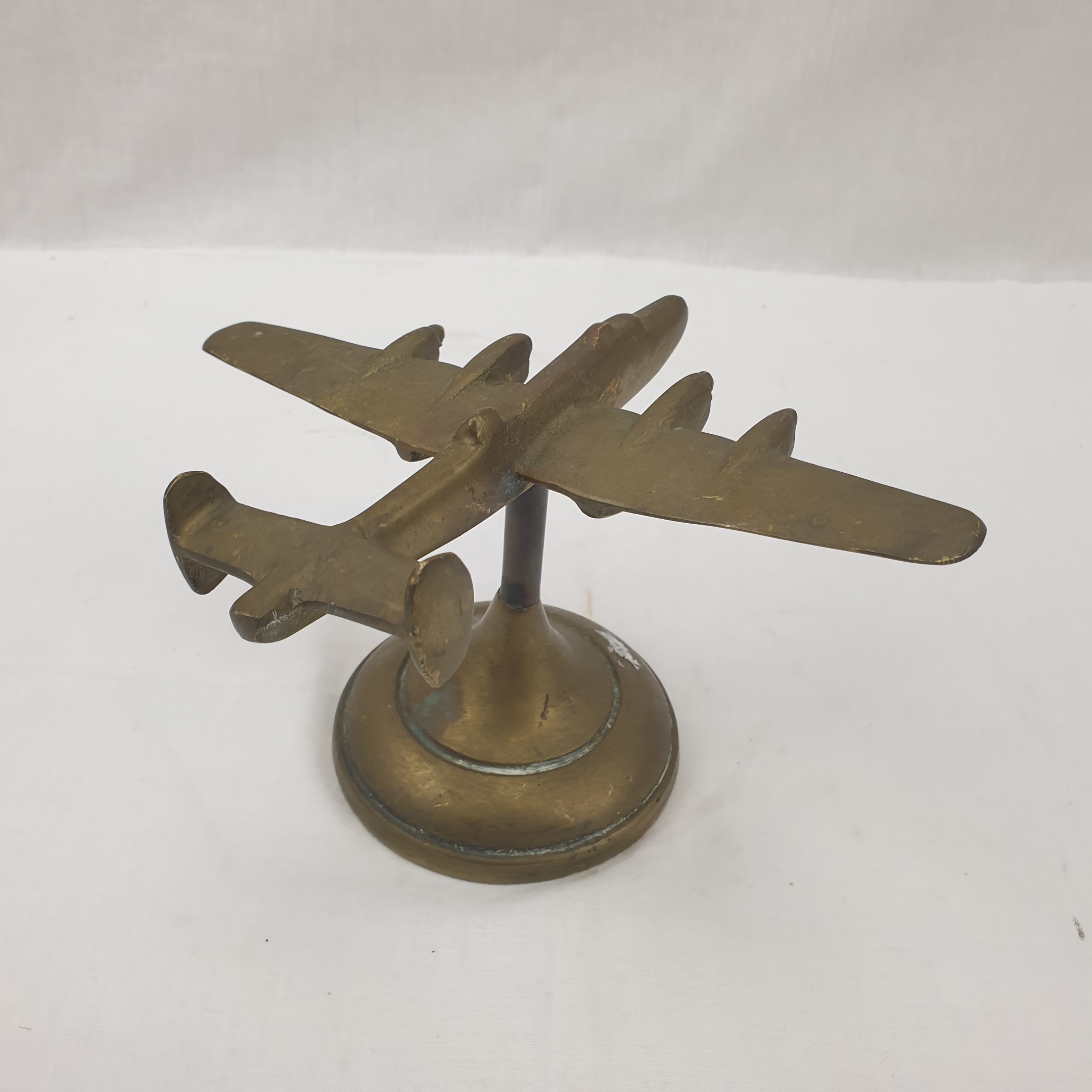 WW2 Trench Art Model Of Handley Page Halifax Heavy Bomber - Image 5