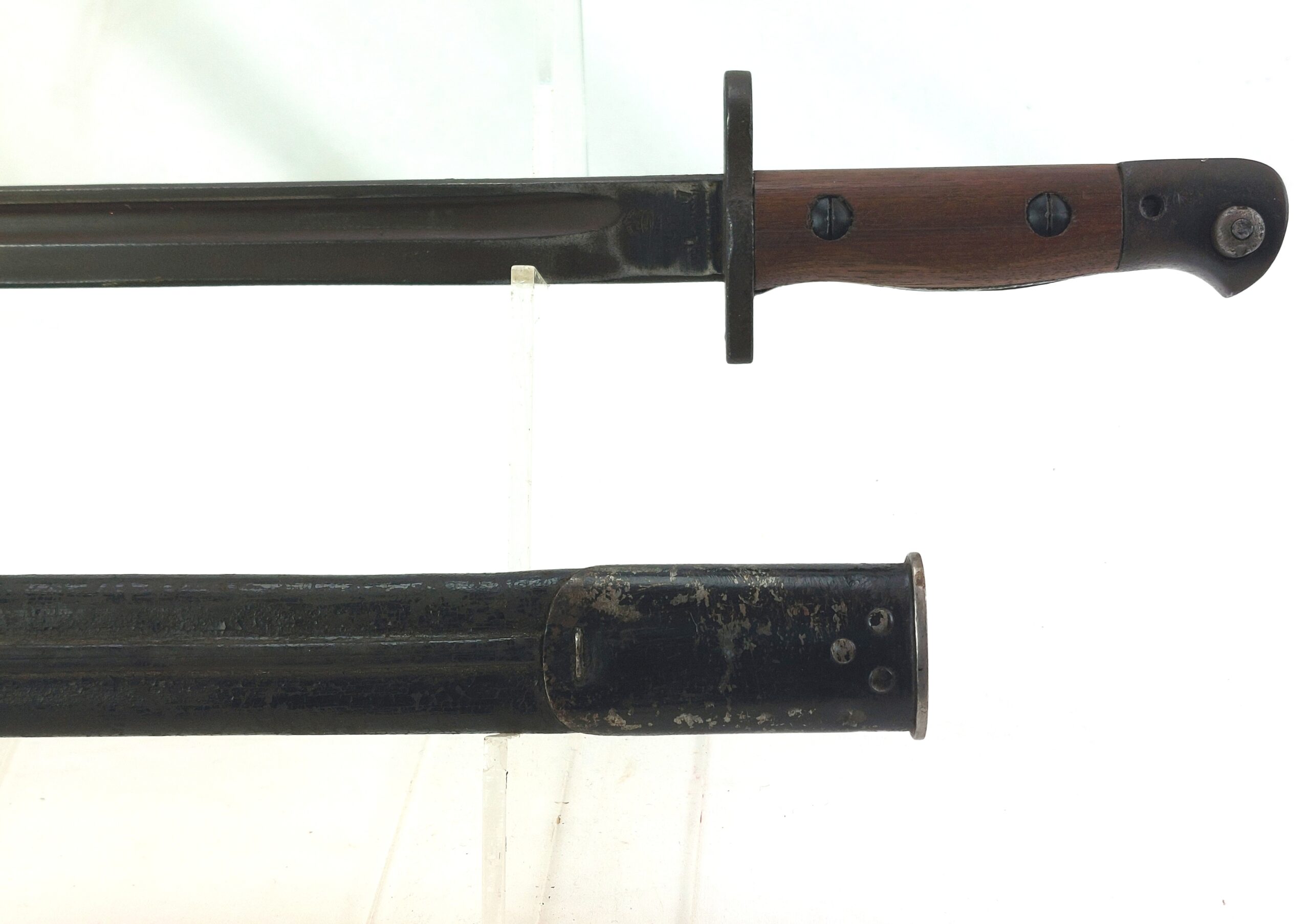 British, WW1, 1907 Pattern Wilkinson Bayonet & Leather Scabbard, dated 1917 - Image 6