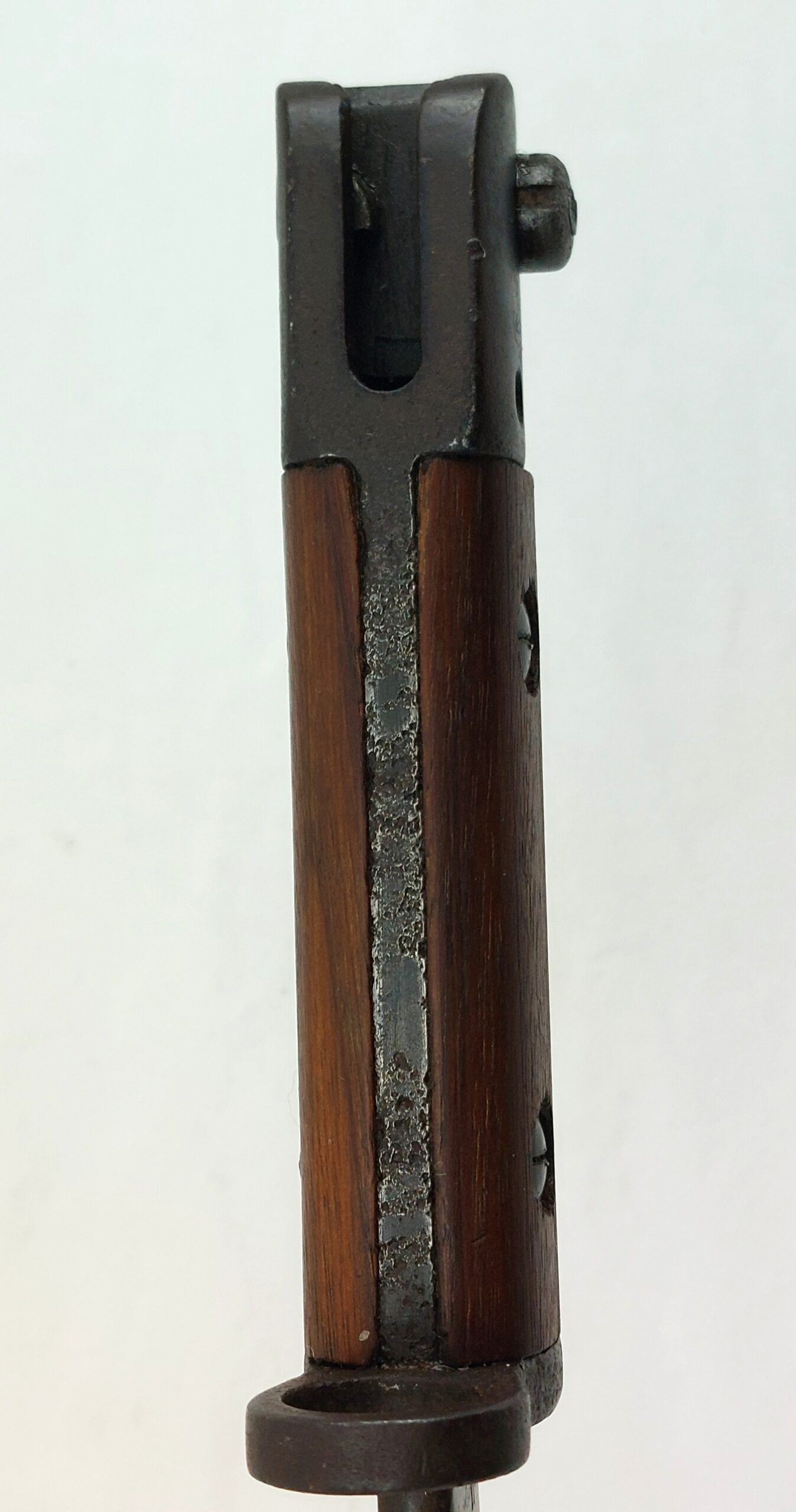 British, WW1, 1907 Pattern Wilkinson Bayonet & Leather Scabbard, dated 1917 - Image 9