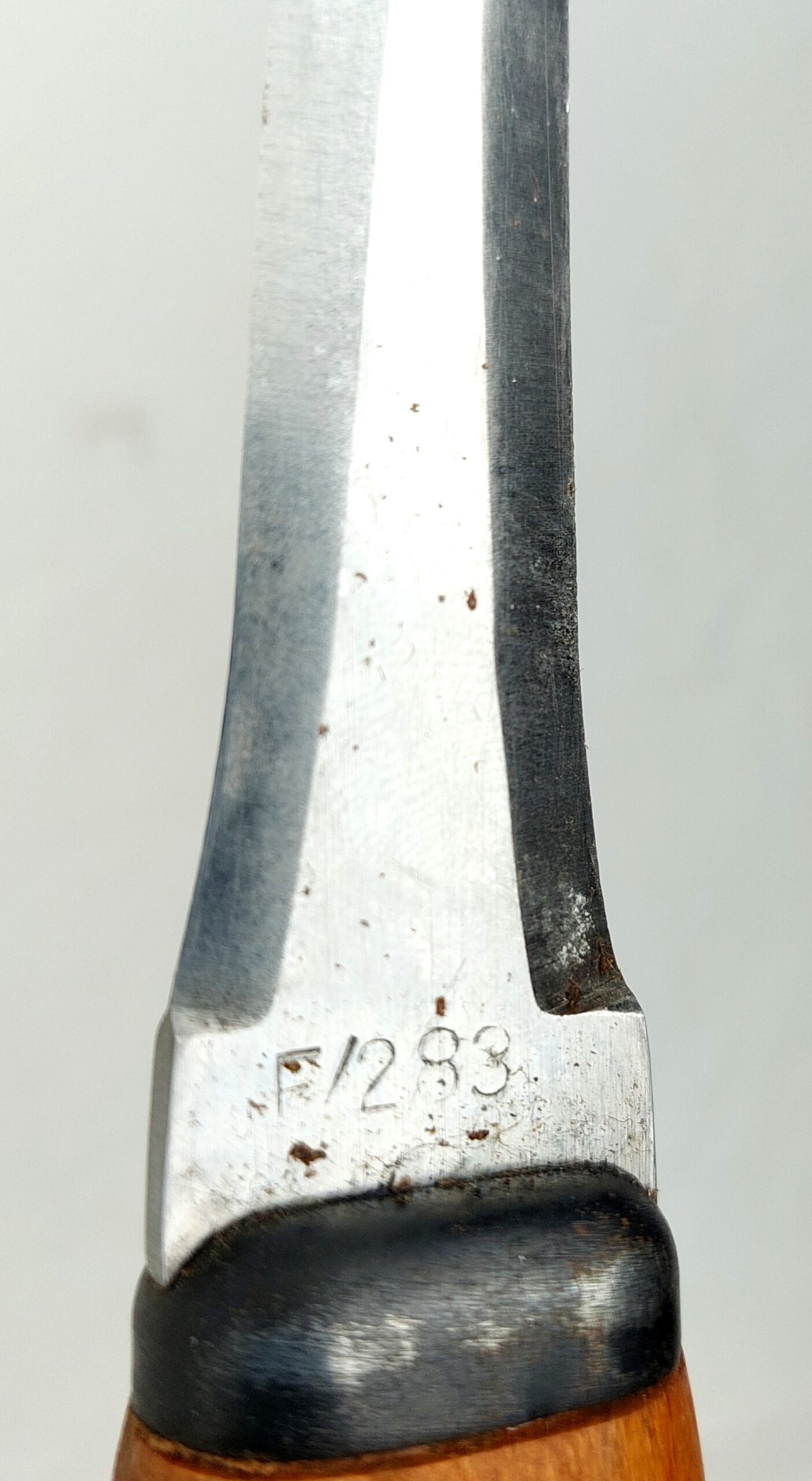 Cold War, Polish army 'Paratrooper" Knife (Cord-Cutter Knife) with Original Scabbard and Lanyard - Image 3
