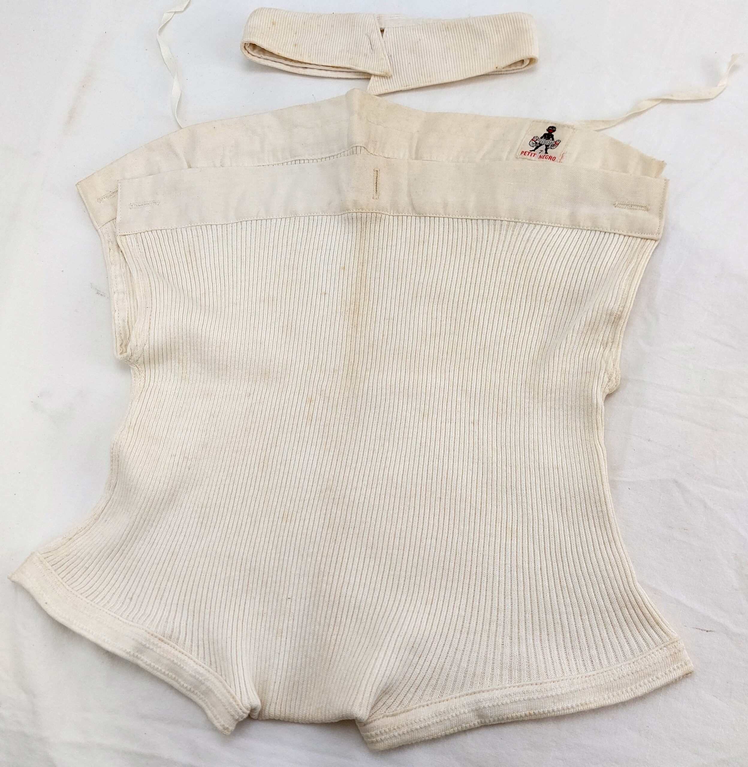 France, c1930-50, Vintage Ribbed Baby Grow, with Separate Collar, by French Brand Petit Negro - Image 2