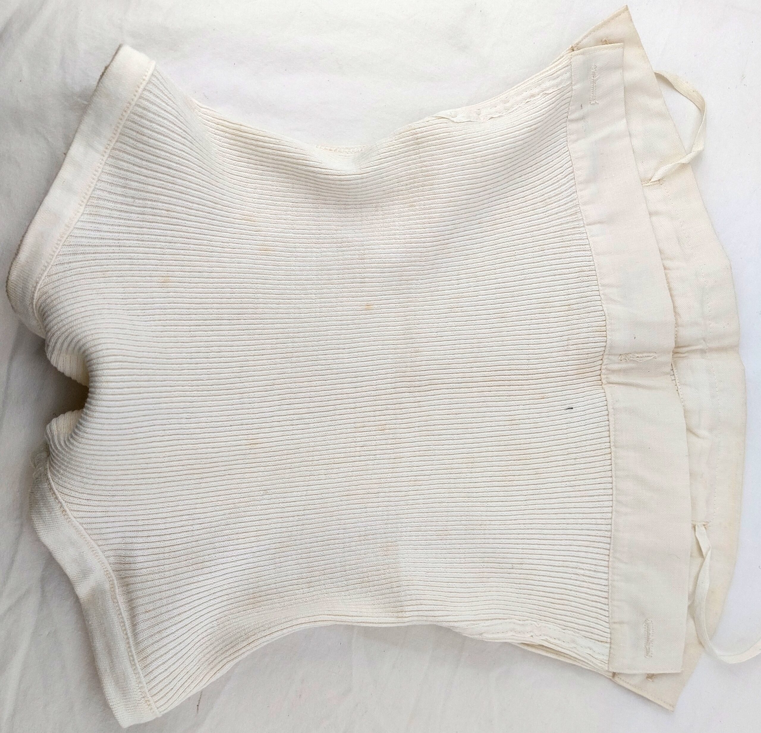 France, c1930-50, Vintage Ribbed Baby Grow, with Separate Collar, by French Brand Petit Negro - Image 4