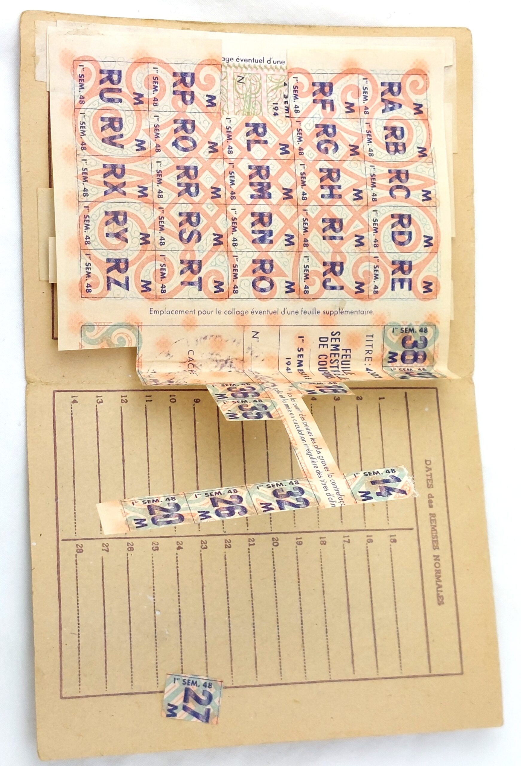 French, WW2, 1945-1948 Ration Book with stamps, Carte Individuelle D'Alimentation: Andrea Noellie Marie Dewailly Fatoux, Cavron-Saint-Martin - Image 3