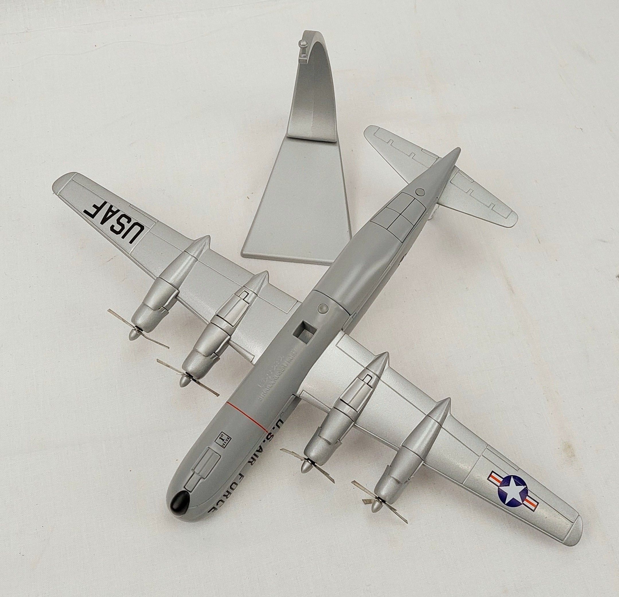 Corgi Aviation Archive Boeing C-97G Delaware Air Guard Model - Image 4