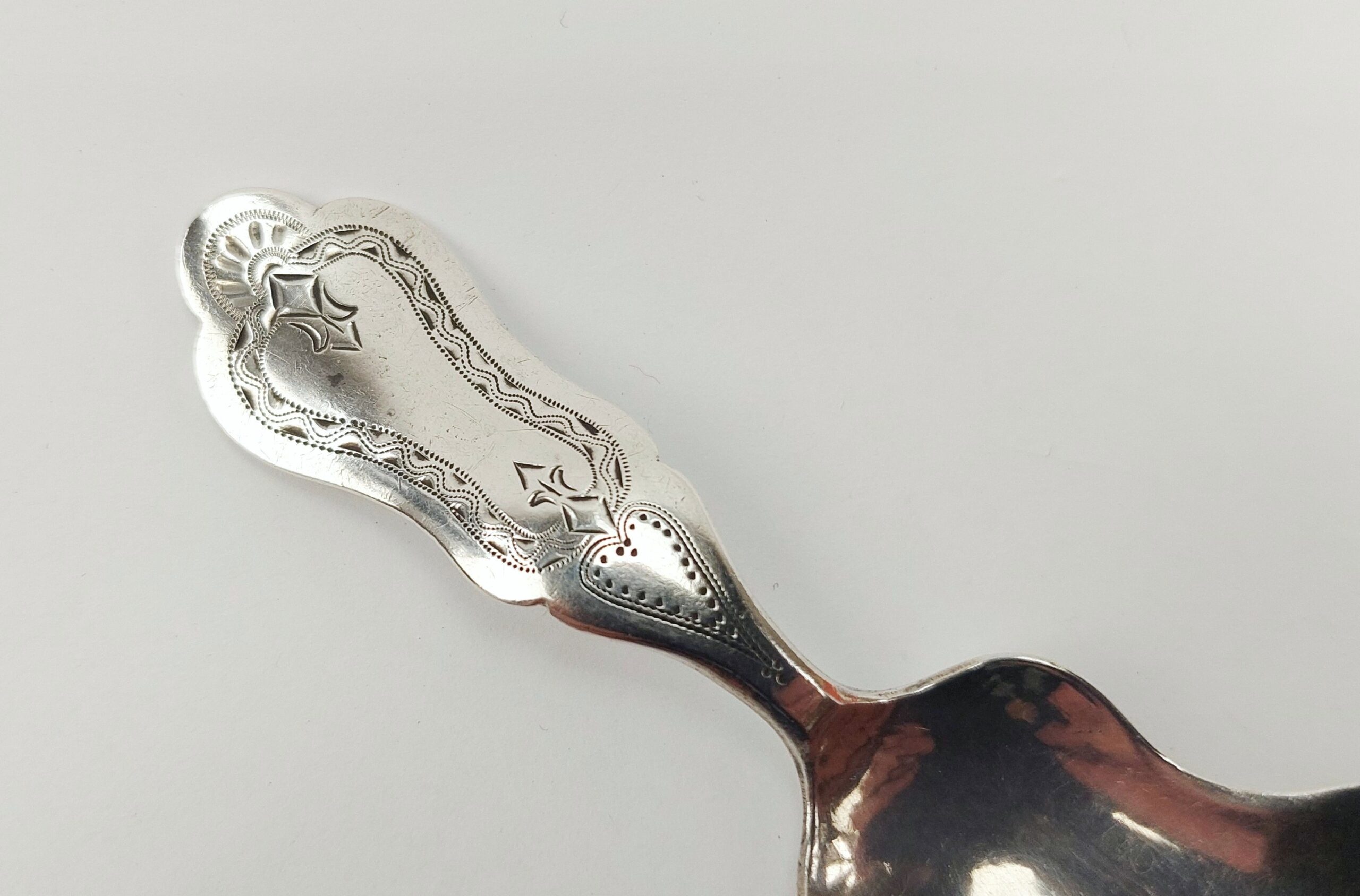 London 1840 Sterling Silver Tea Caddy Spoon - Image 5