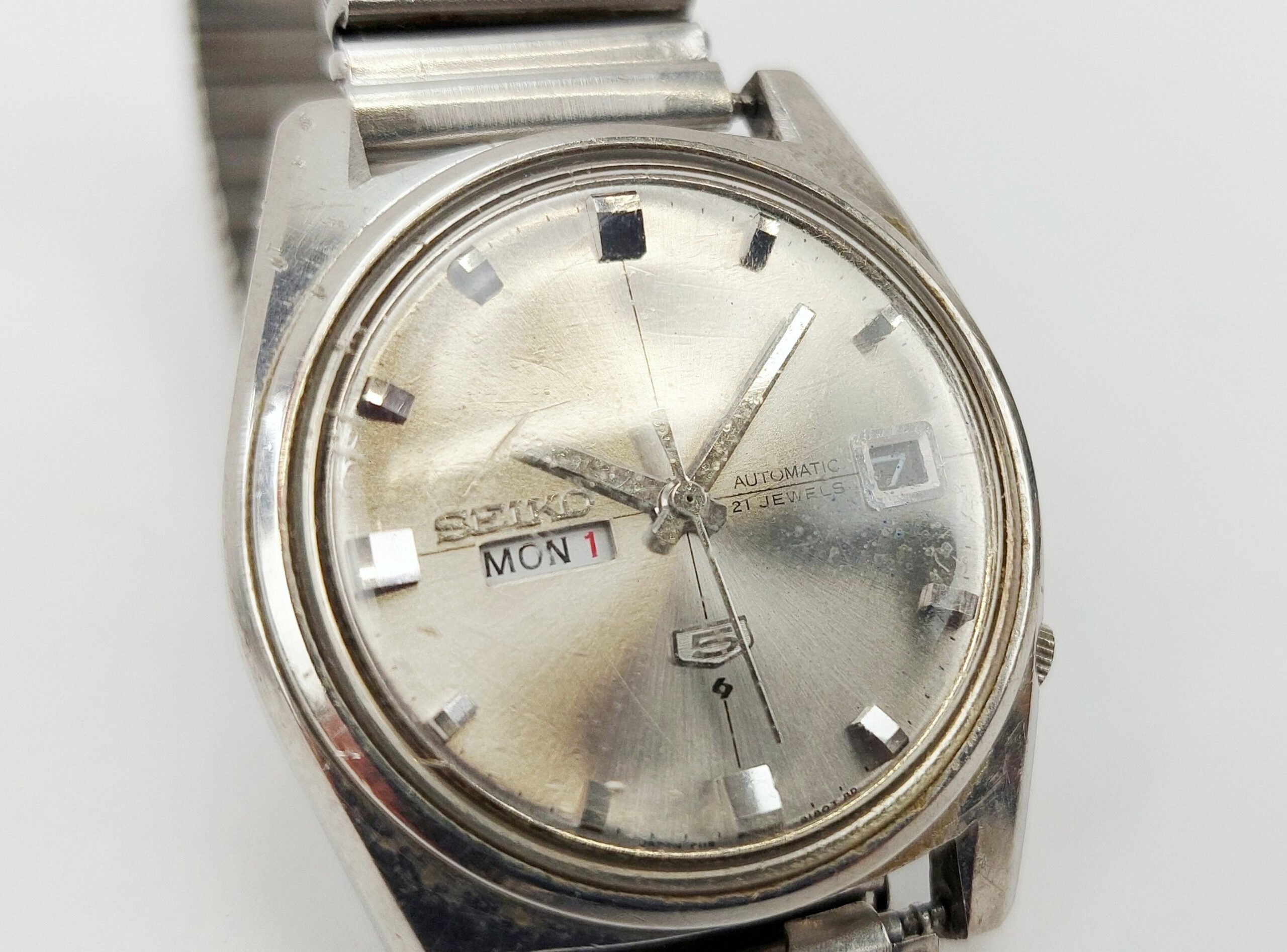 Seiko 5 Model 6199/8090 21 Jewels Automatic Gents Watch - Image 5