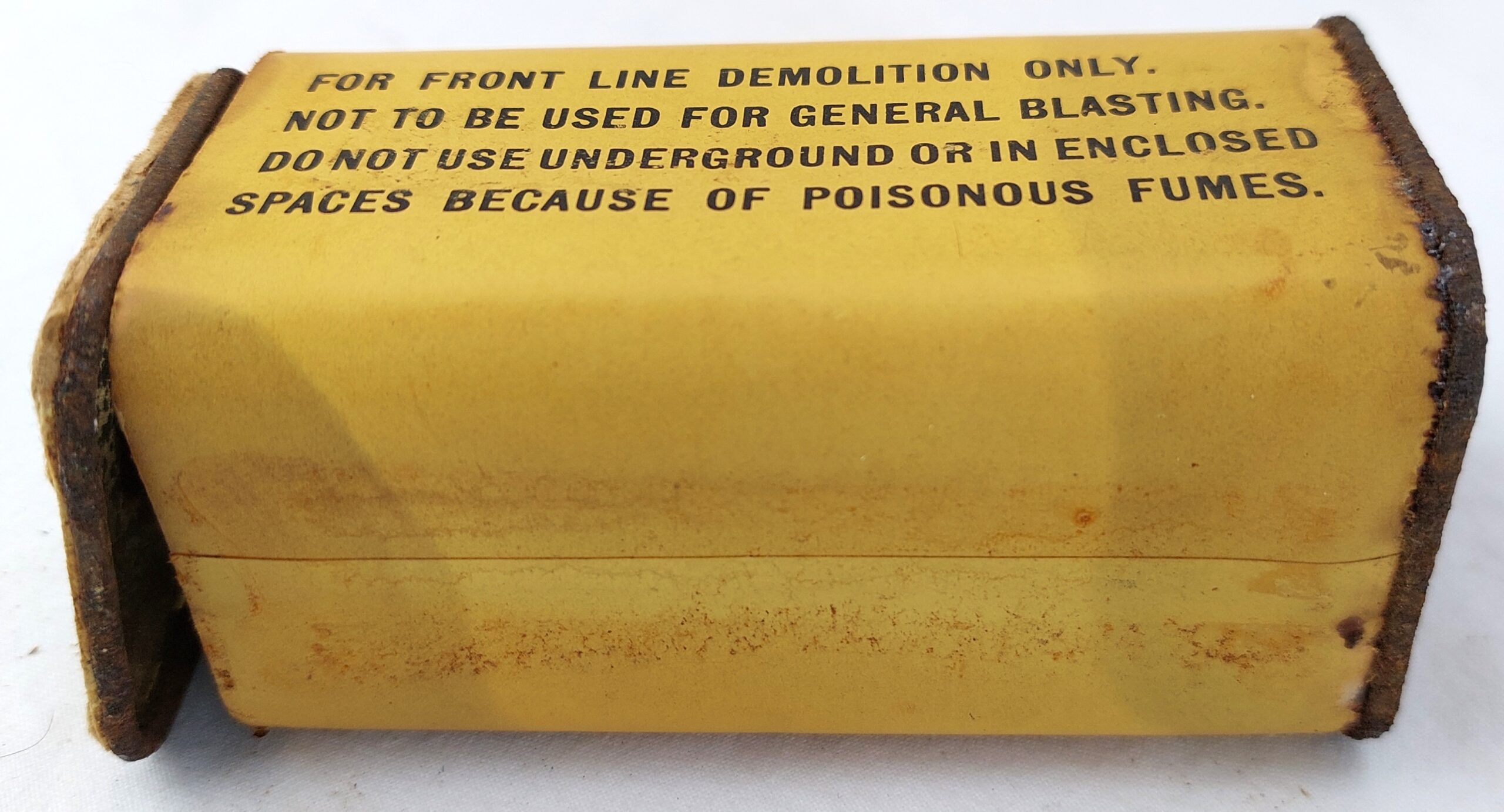 US, WW2, Empty TNT Package, "High Explosive TNT 1/2 Pound Net, Corps of Engineers, U.S.A., Dangerous" - Image 6