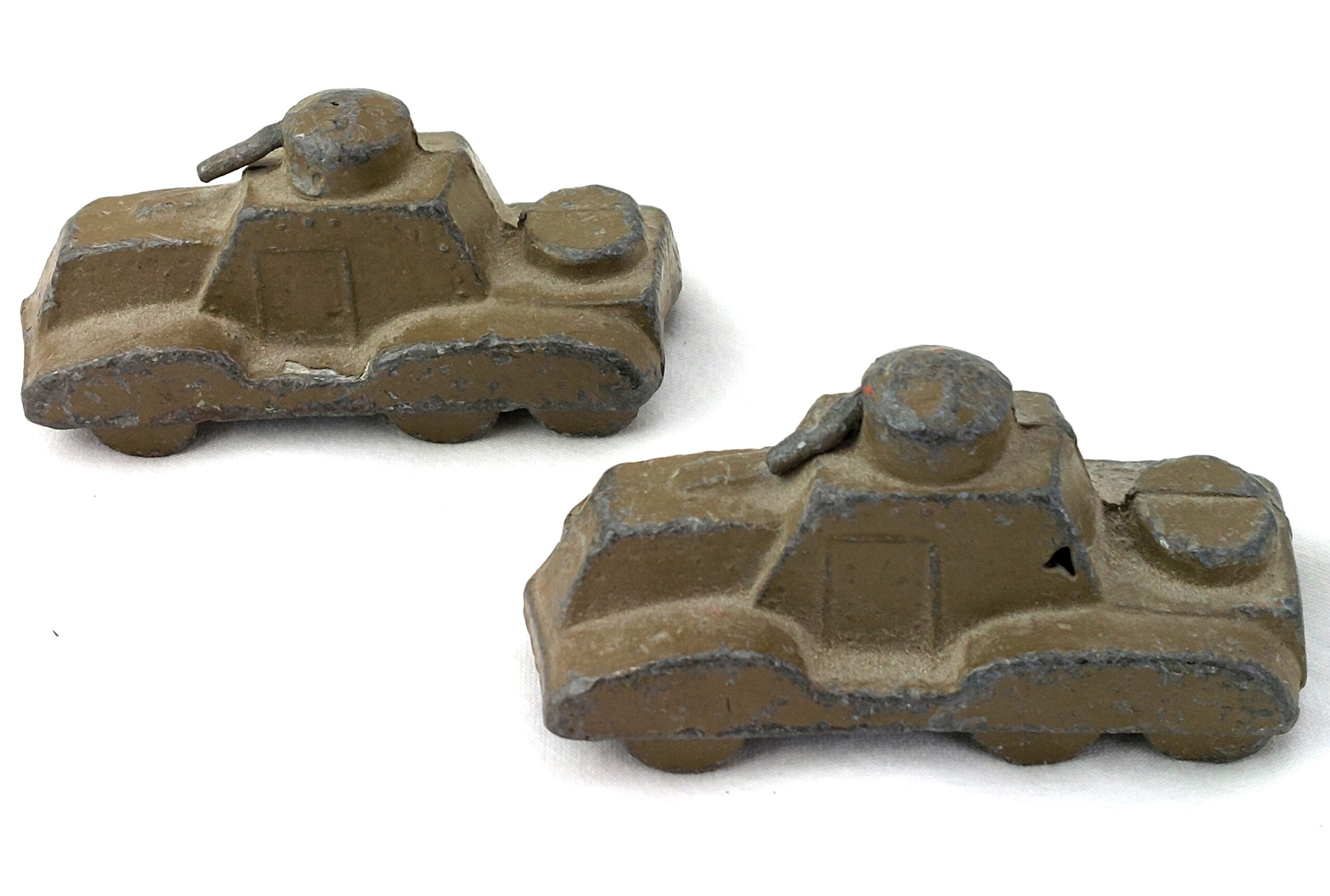 Vintage, Two Slush Cast Lead Army Toy Tanks