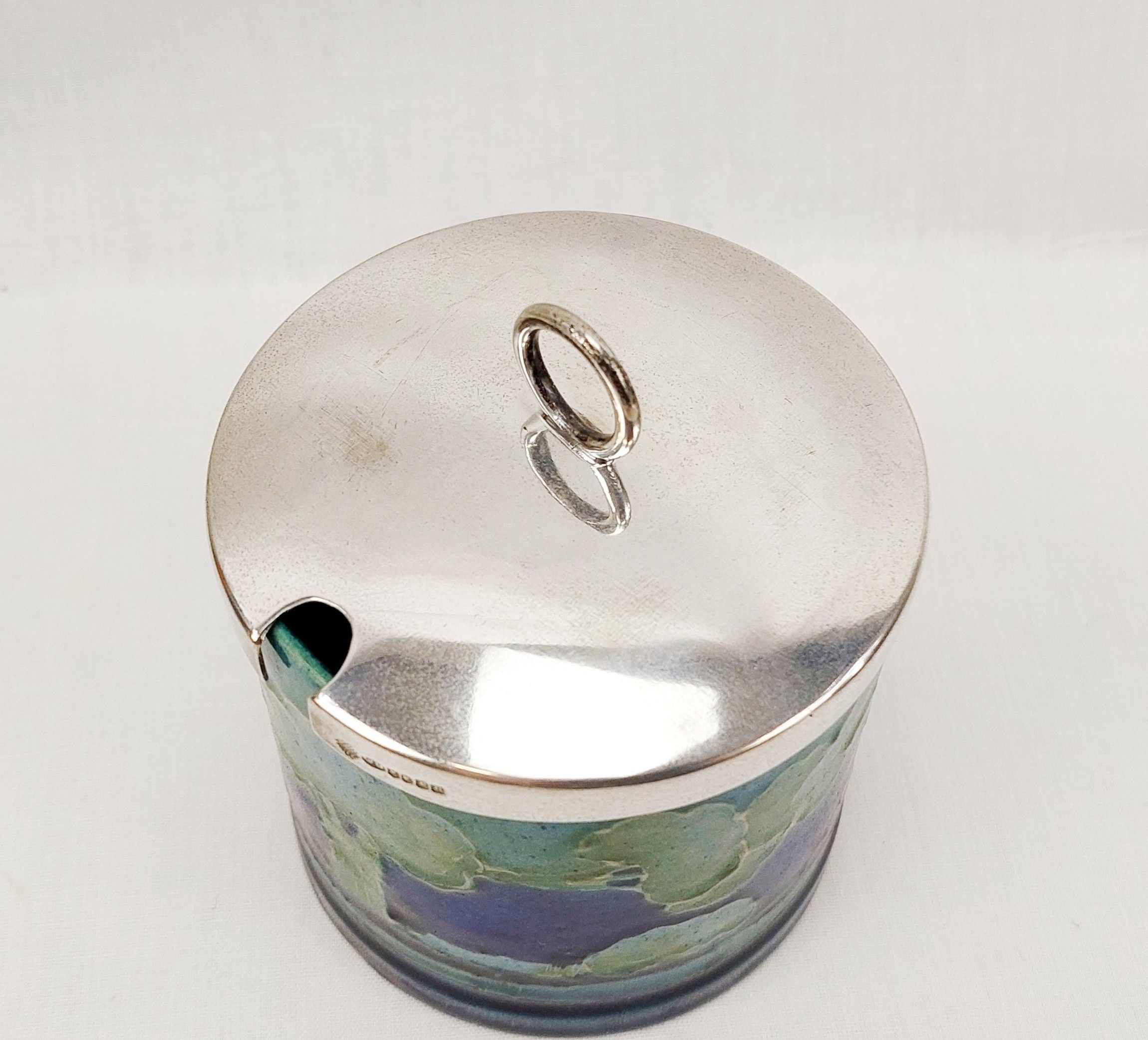 1928 To 1931 Moorcroft Moonlit Blue Pattern Jam Pot - Image 2