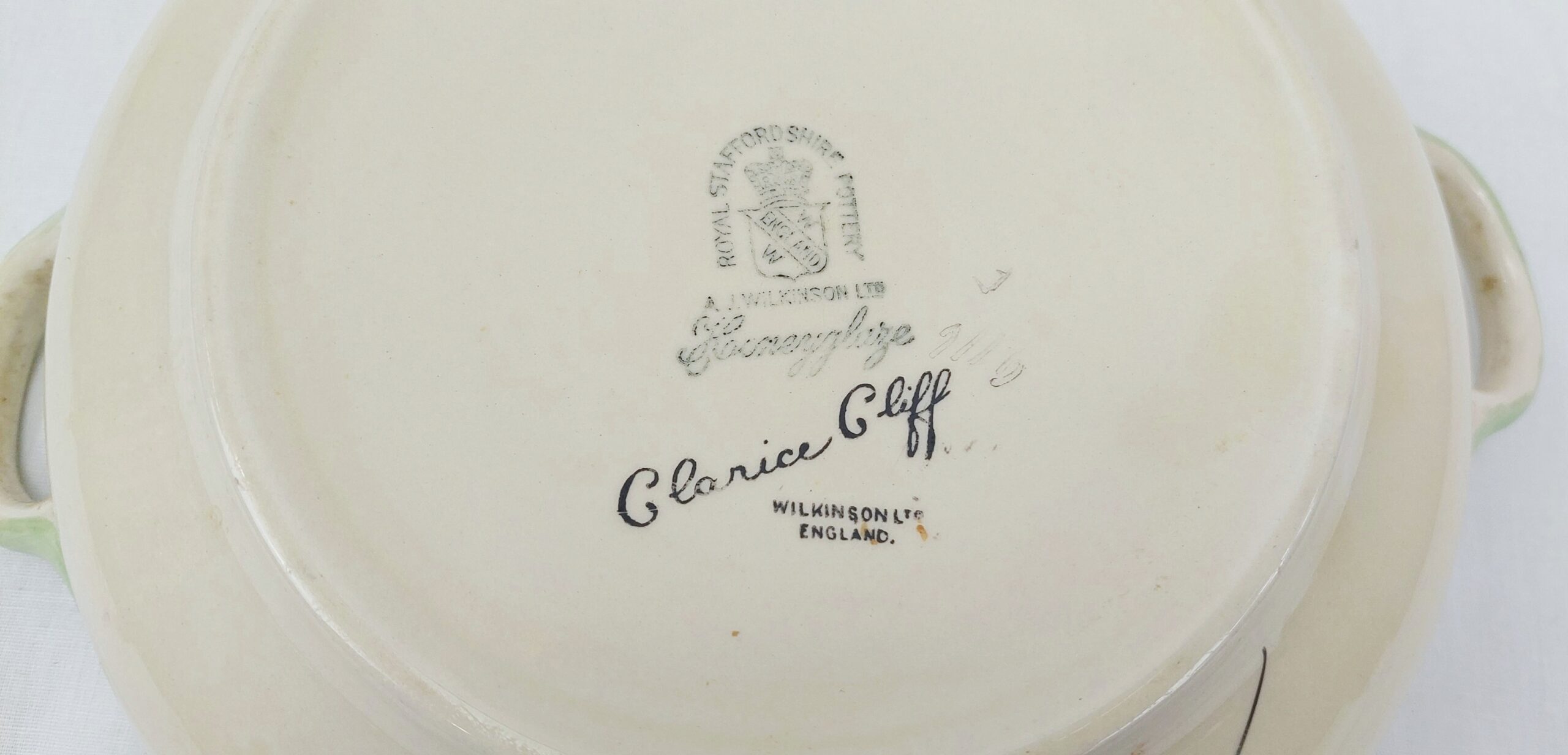 1930s Honeyglaze Clarice Cliff Tureen Base - Image 2