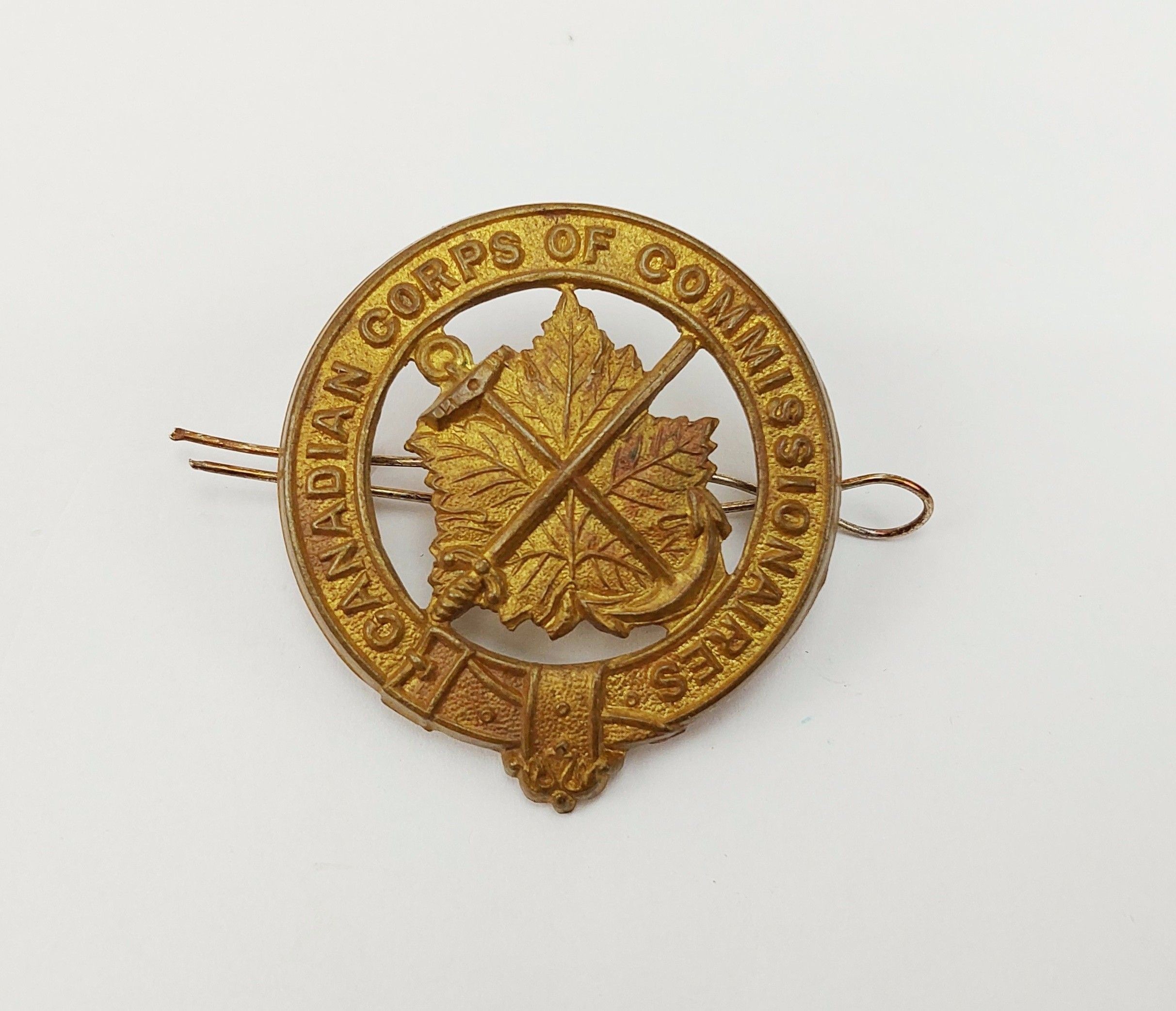 Early WW2 Canadian Corp Of Commissionaires Cap Badge