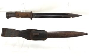 German, WW2, K98 Bayonet (M1884/98 III), with Scabbard and Frog, with Matching Numbers dated 1943 by WKC Waffenfabrik, Solingen Wald