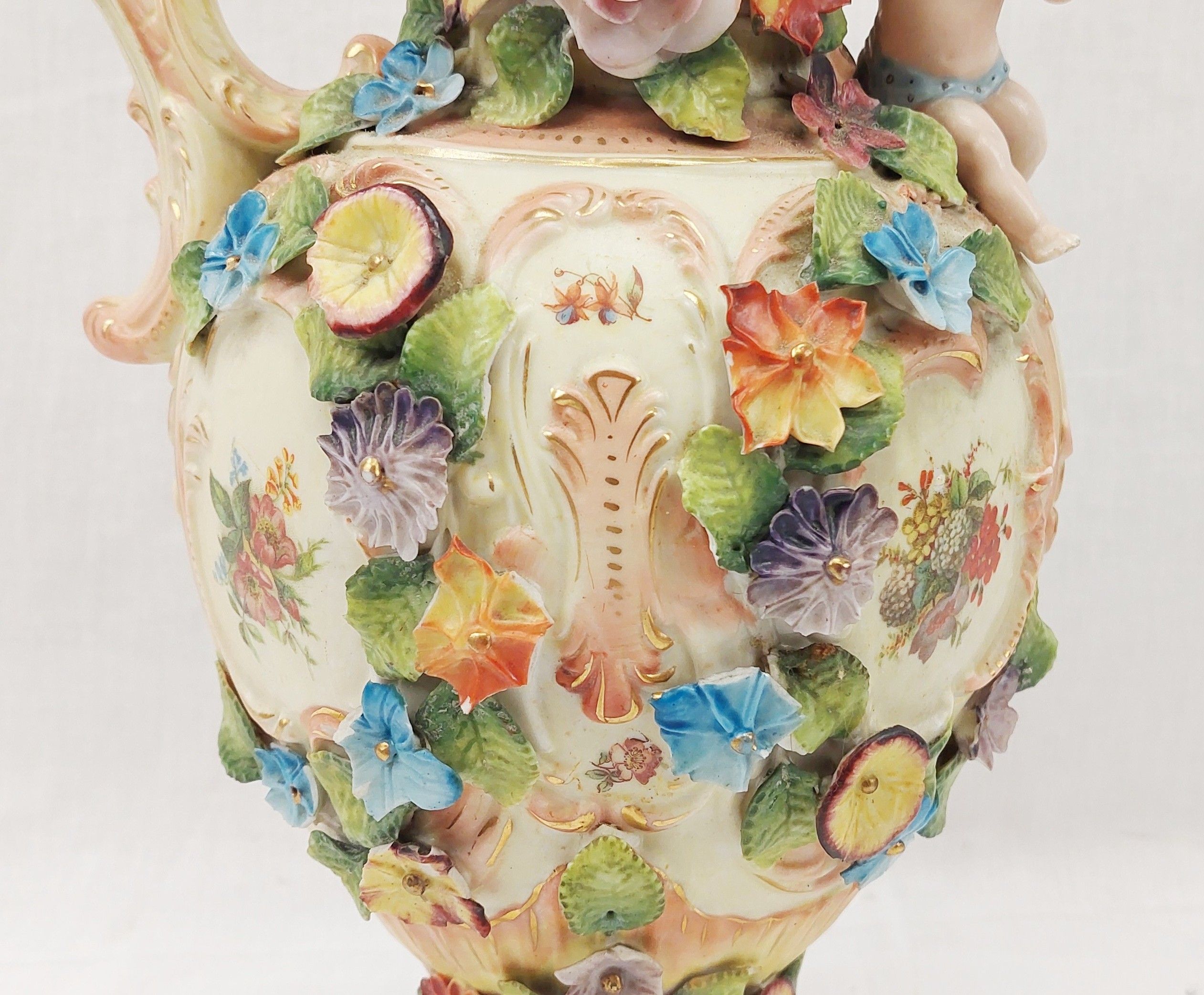Superb Victorian Jug With Applied Angels And Flowers - Image 8