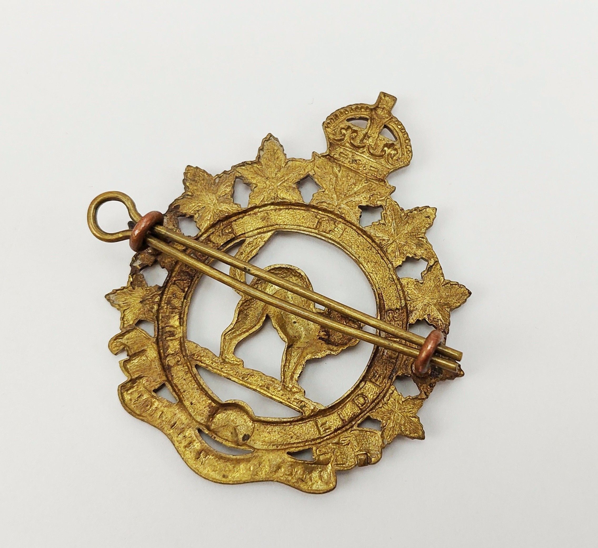 WW2 Canadian Ontario Regiment Cap Badge - Image 2