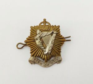 WW2 Irish Regiment Of Canada Cap Badge