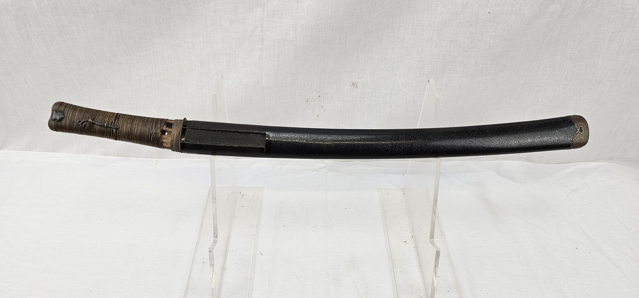 A 14th Century Shobu-Zukuri Muromachi Period Wakizashi Sword - Image 2
