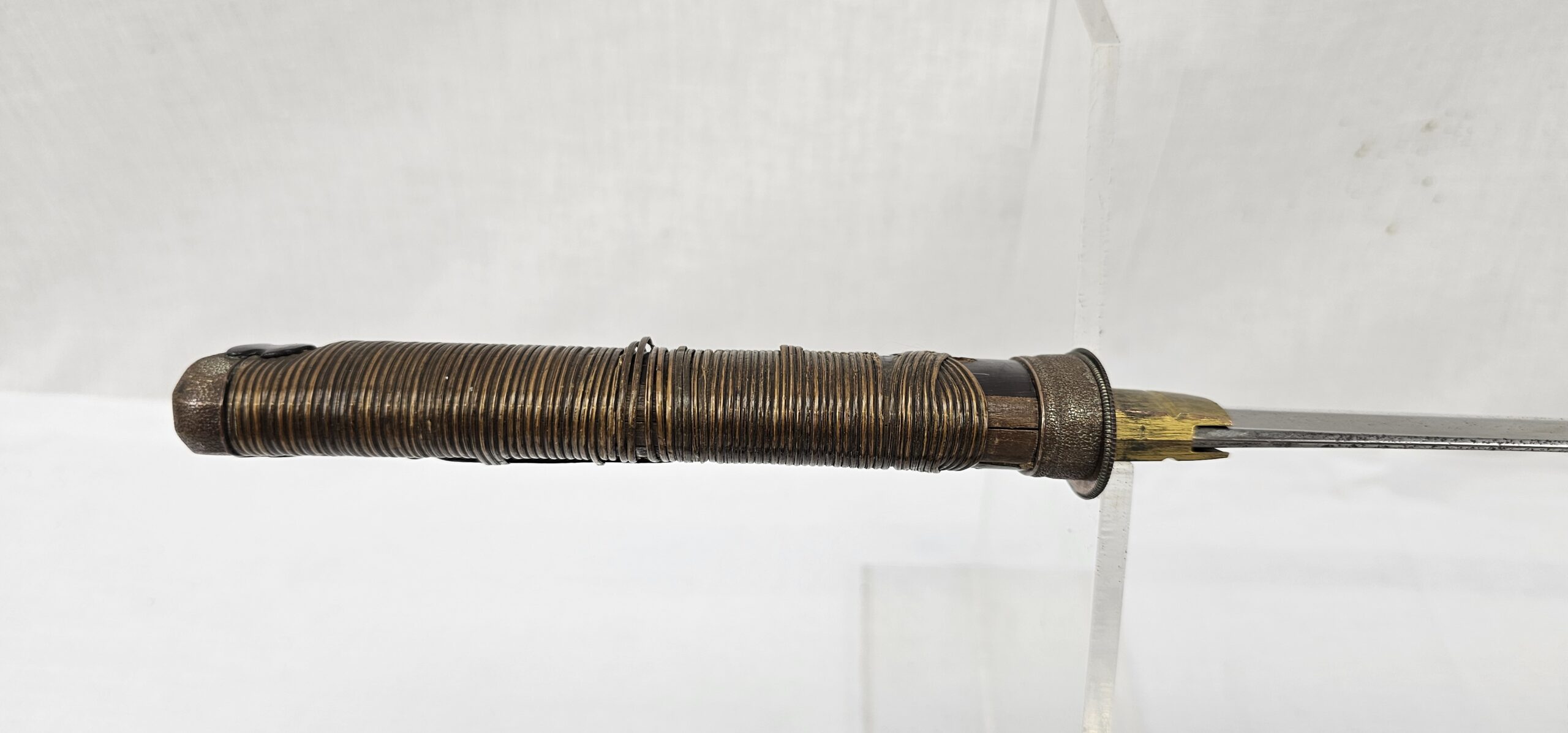 A 14th Century Shobu-Zukuri Muromachi Period Wakizashi Sword - Image 12